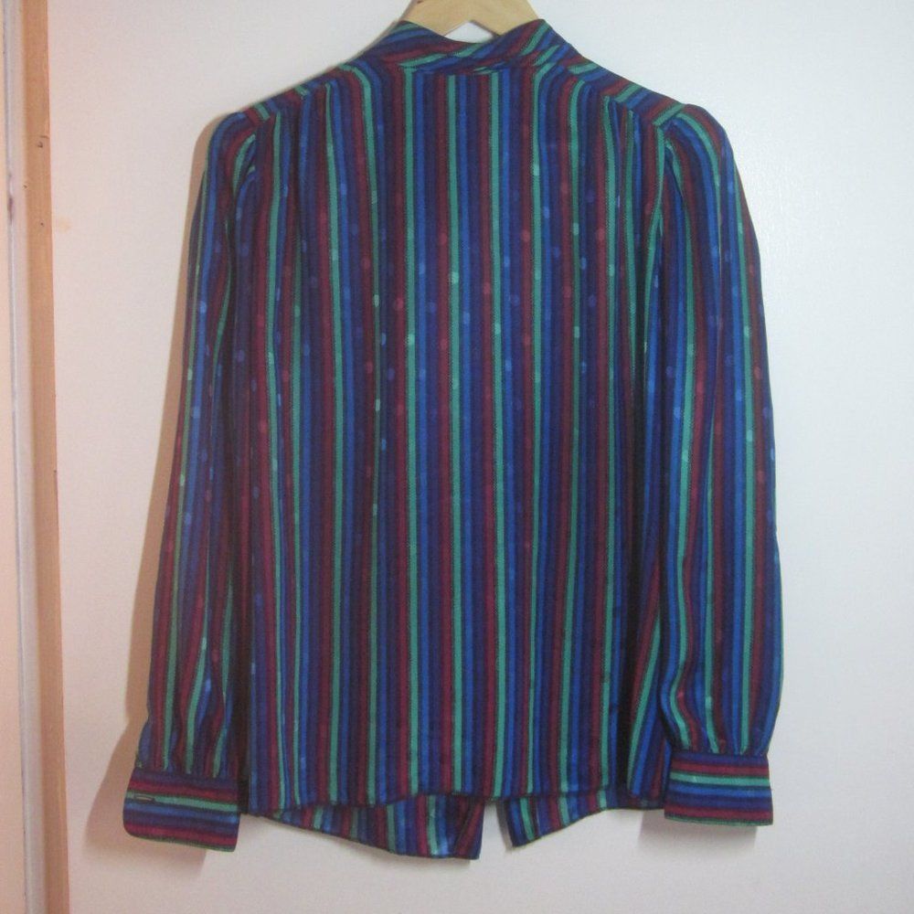 St. John Vintage St. John Blouse 6 Size S / US 4 / IT 40 - 8 Thumbnail