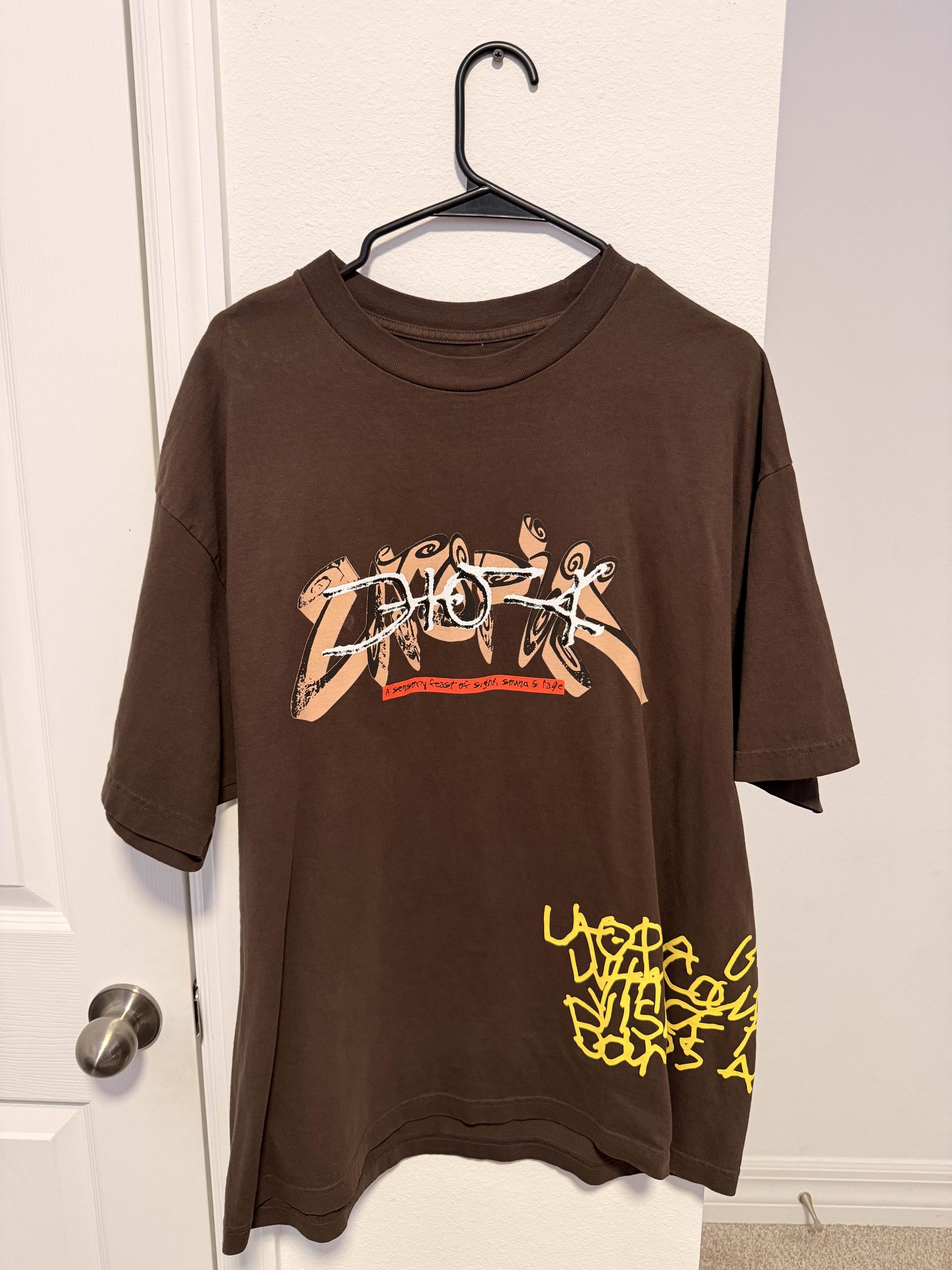 Travis Scott Travis Scott Utopia I Tee Size US XL / EU 56 / 4 - 1 Thumbnail