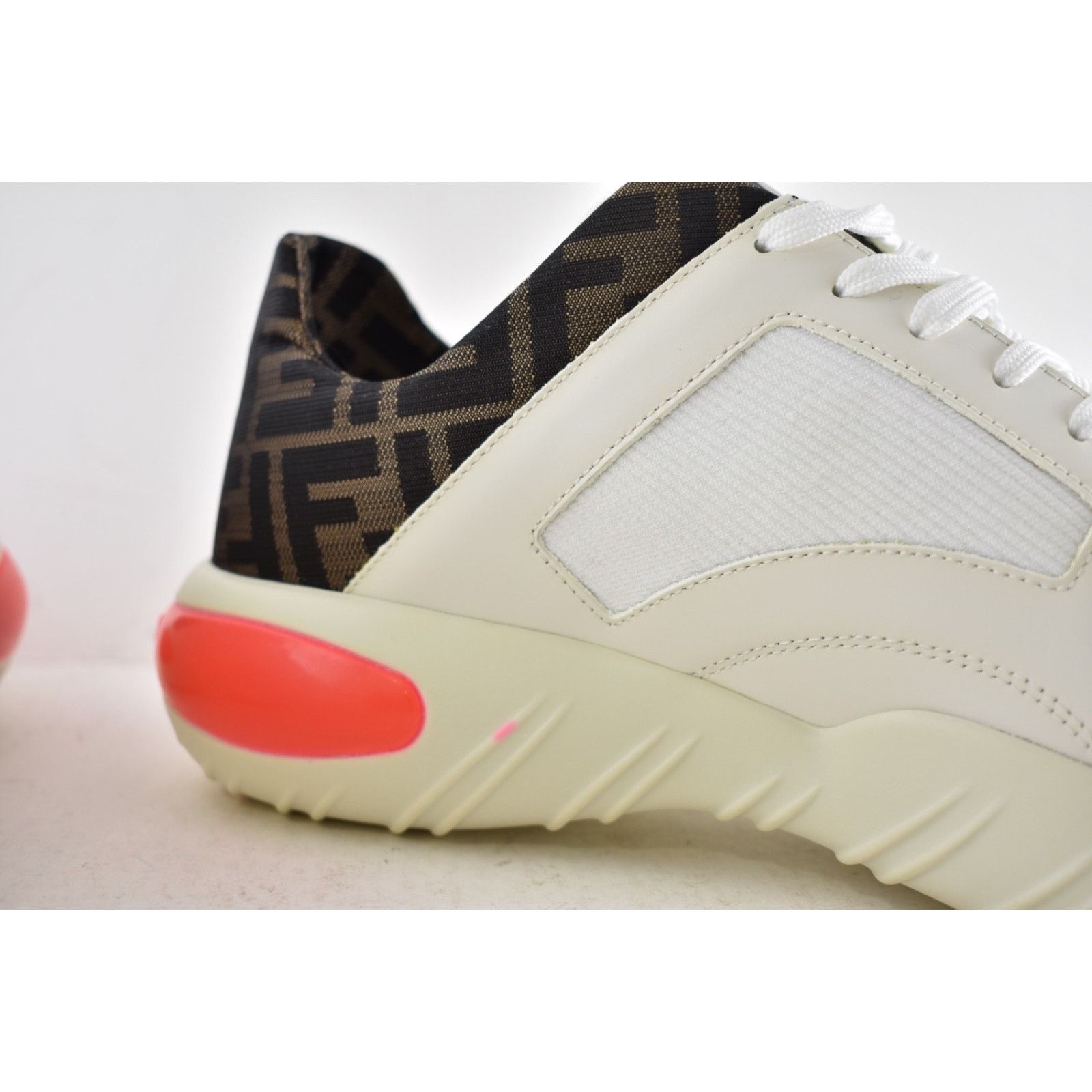 Fendi Fendi Mens White FF Logo Sneaker Flat Trainer US 10.5 Size US 10.5 / EU 43-44 - 12 Thumbnail