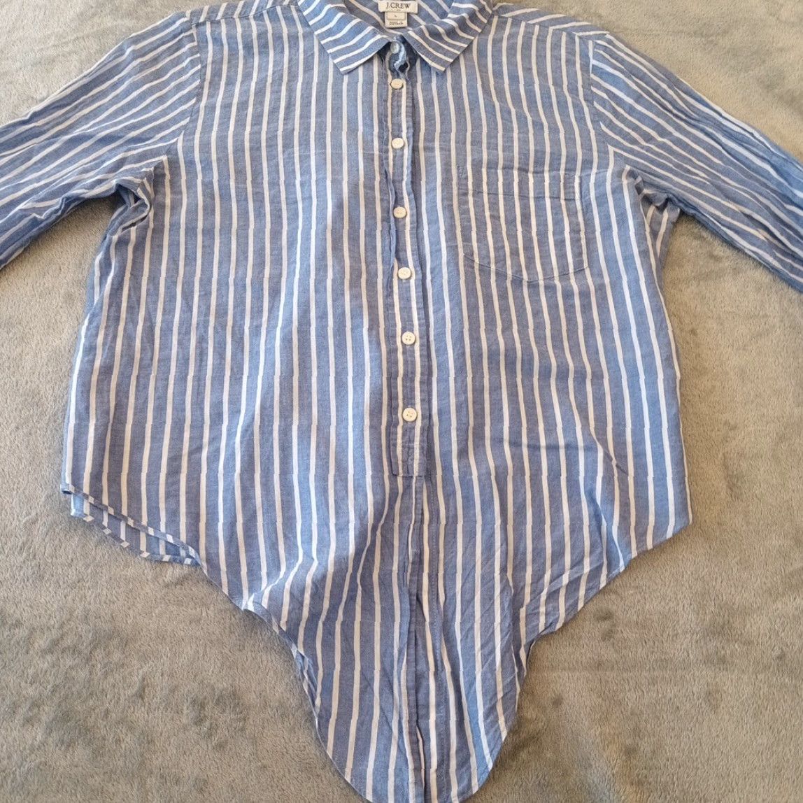 J.Crew J.Crew Shirt Womens Large Blue Striped Long Sleeve Button Up Lightweight Cotton Size L / US 10 / IT 46 - 4 Thumbnail
