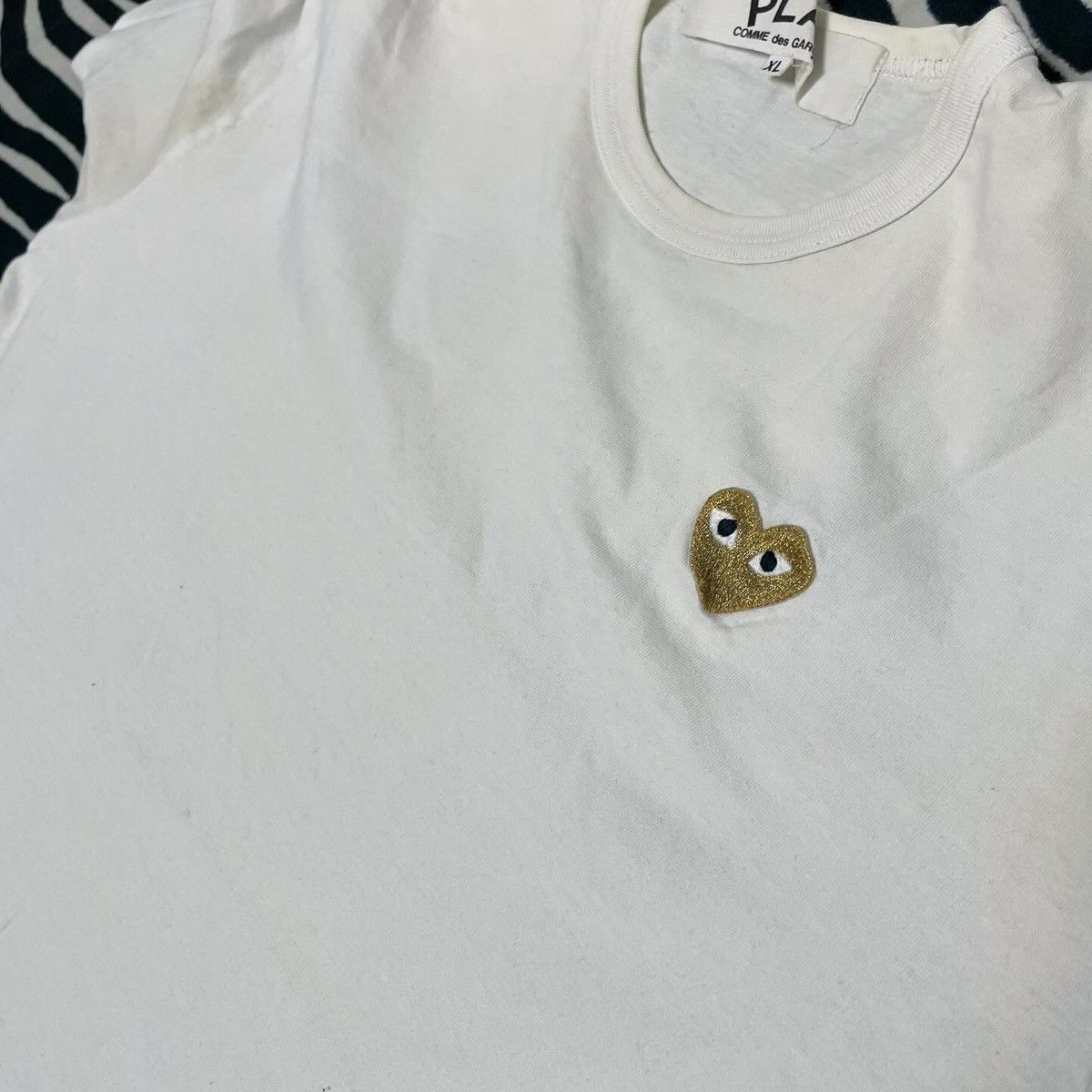 Comme des Garcons PLAY Comme Des Garçons Play CDG T-Shirt Mini Logo Heart Tee Size US XL / EU 56 / 4 - 5 Thumbnail