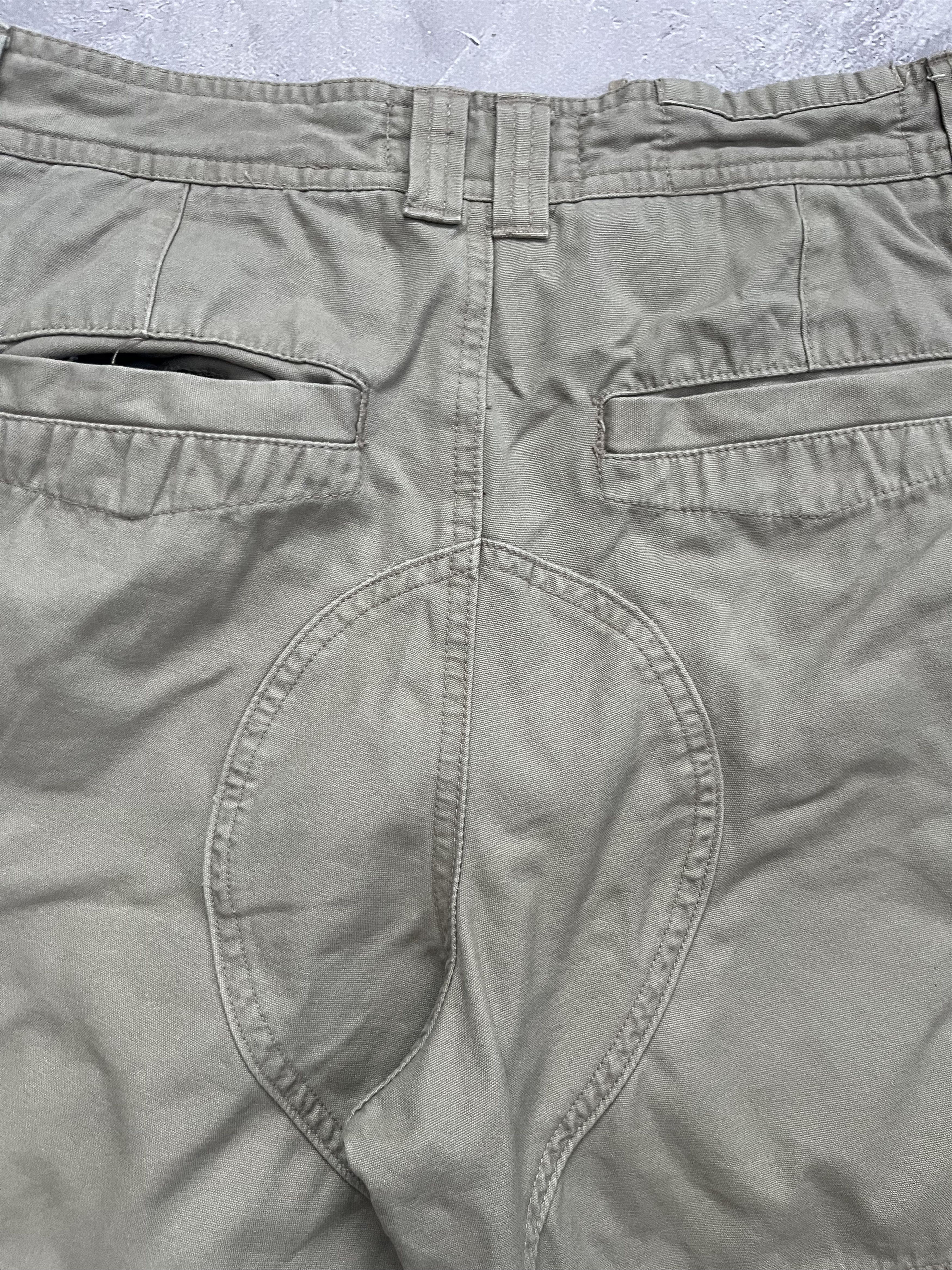Oakley Vintage Oakley Cargo Short MIlitary Utility Avnat Garde Y2K Size 32" / US 10 / IT 46 - 11 Thumbnail