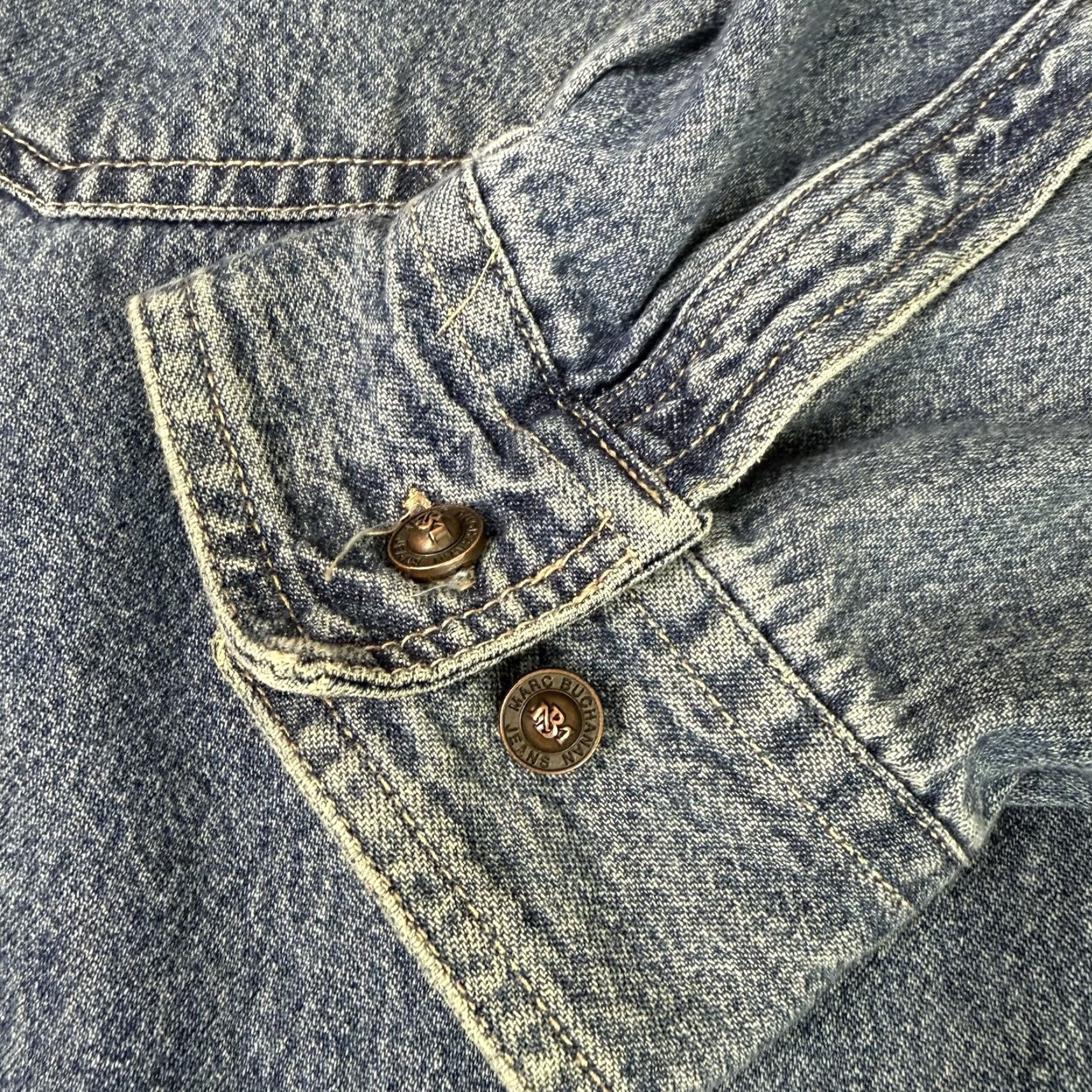 Pelle Pelle VINTAGE Pelle Pelle Denim Shirt Mens XL Blue 90s Hip Hop Retro Oversized Button-Up Collared Long Sleeve Size US XL / EU 56 / 4 - 4 Thumbnail