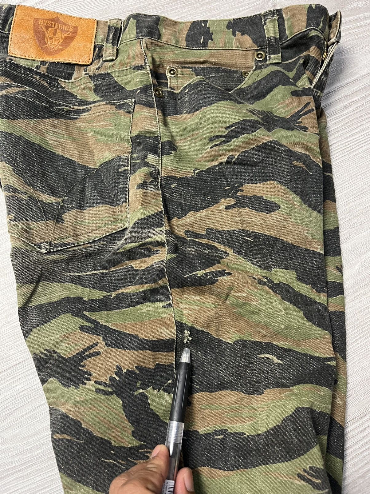 Hysteric Glamour Vintage Hysteric Glamour Camouflage Pants Size 28" / US 6 / IT 42 - 14 Thumbnail