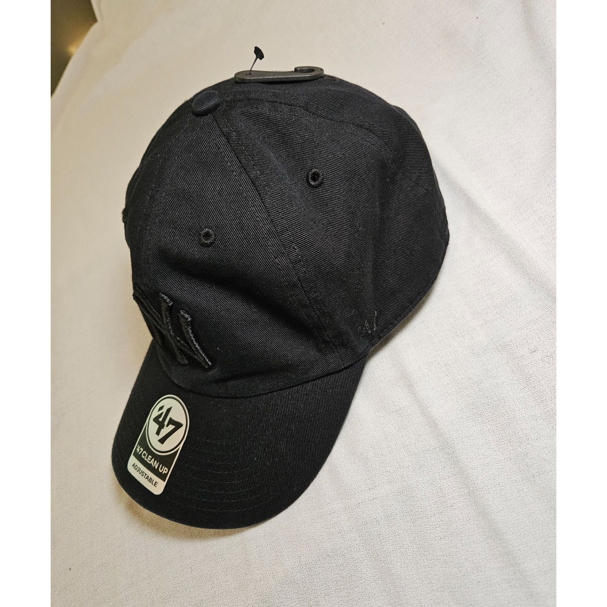 47 Brand 47 Brands New York Yankees Black NWT Baseball Cap Size ONE SIZE - 2 Thumbnail