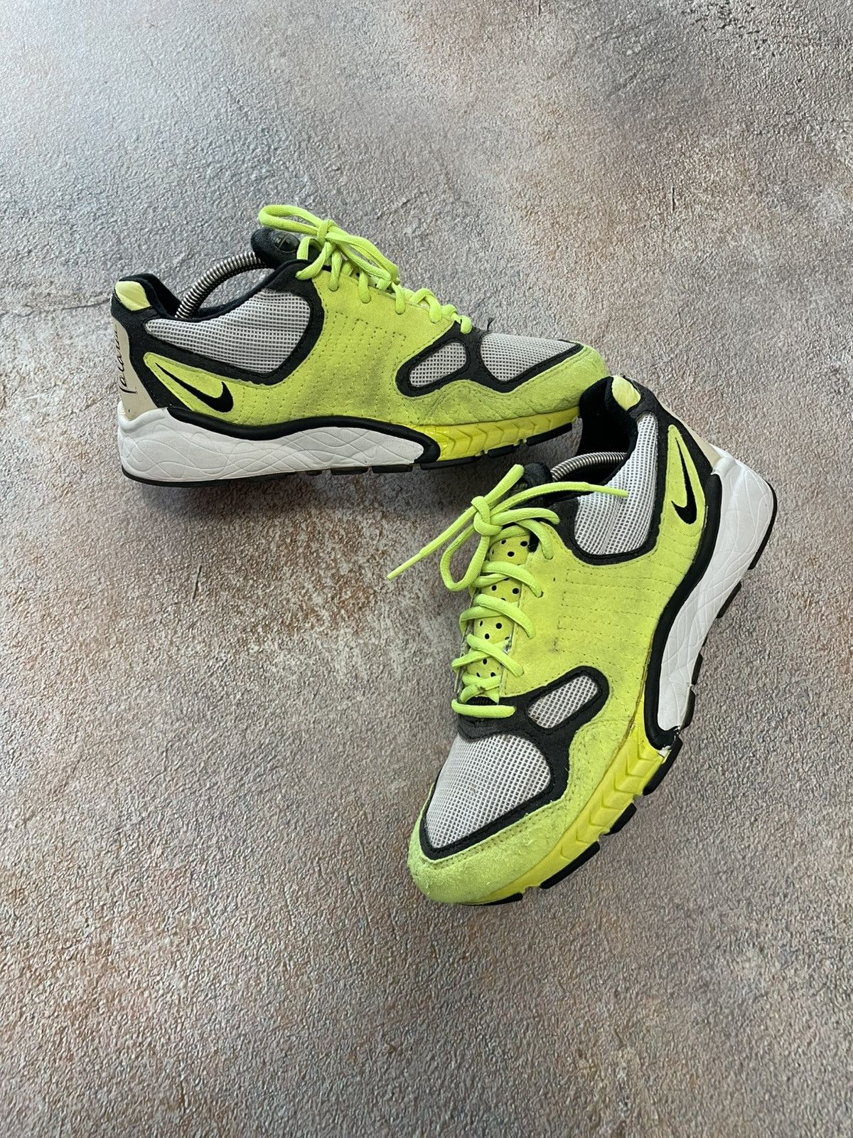 Nike Vintage 00s Nike Air Talaria Volt Size US 8.5 / EU 41-42 - 2 Thumbnail