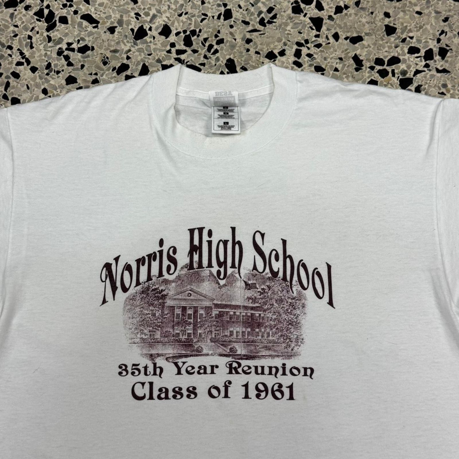 Vintage VINTAGE 90S SINGLE STITCH NORRIS HIGHSCHOOL CLASS 1961 TEE: Size US L / EU 52-54 / 3 - 2 Thumbnail