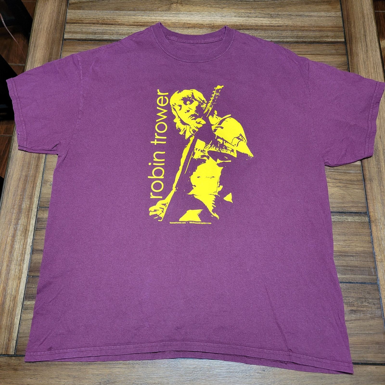 Other Robin Trower Maroon Unisex Tee - Size XL Size US XL / EU 56 / 4 - 2 Thumbnail