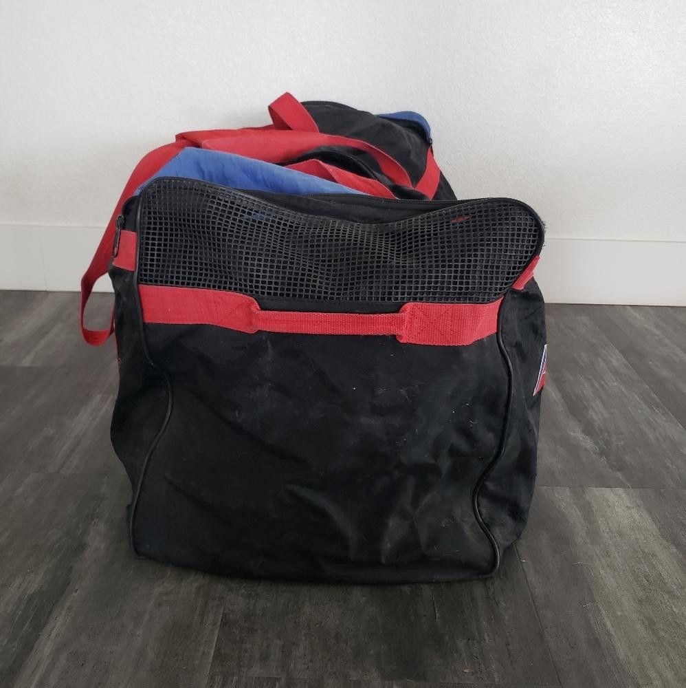 Eaton Black Red Easton Equipment XXL Duffle Size ONE SIZE - 4 Thumbnail