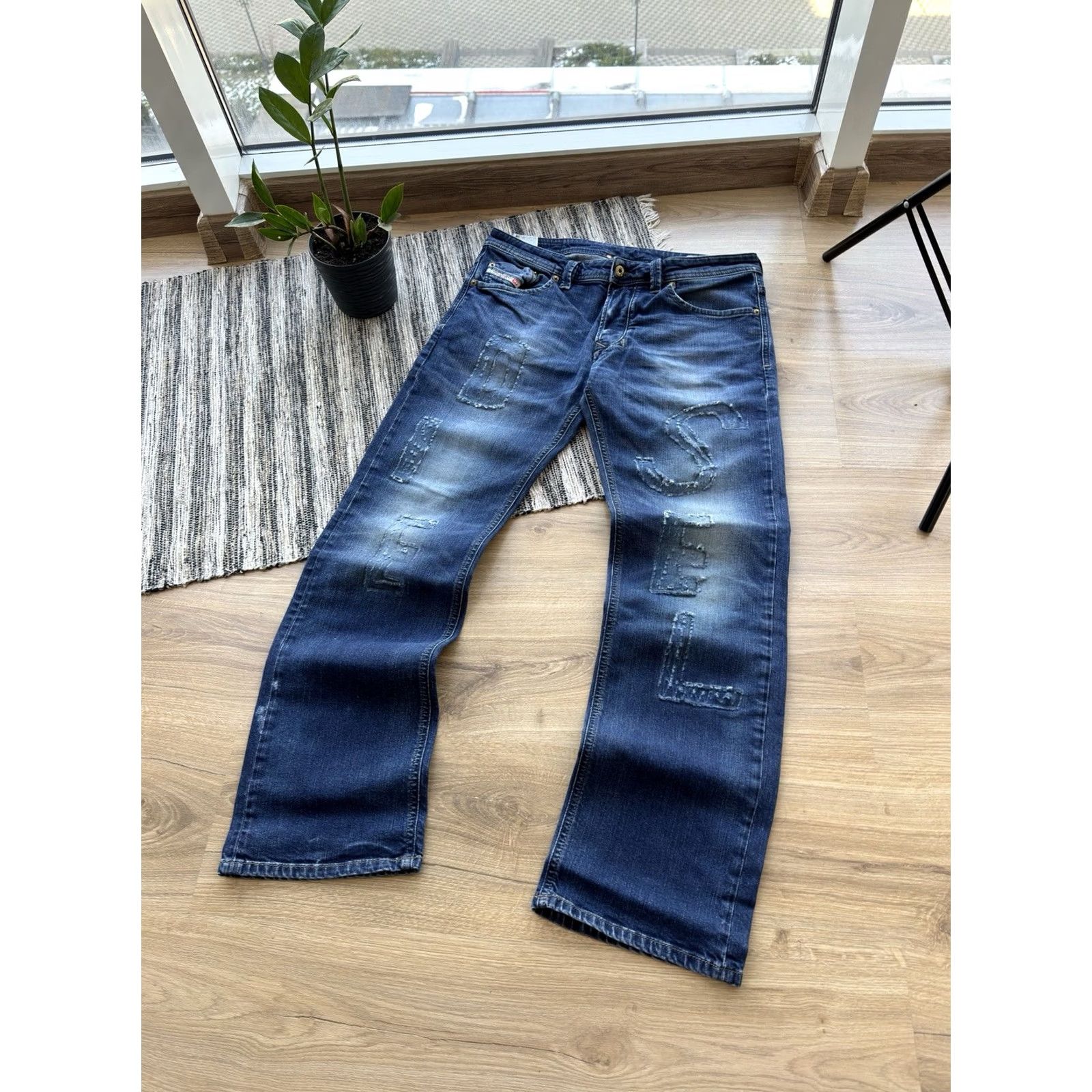 Diesel Diesel Jeans Vintage Big Logo Y2K Denim Pants Men Size 33 Blue Logo 90s Streetwear Straight Regular Inseam 30in Size US 33 - 3 Thumbnail