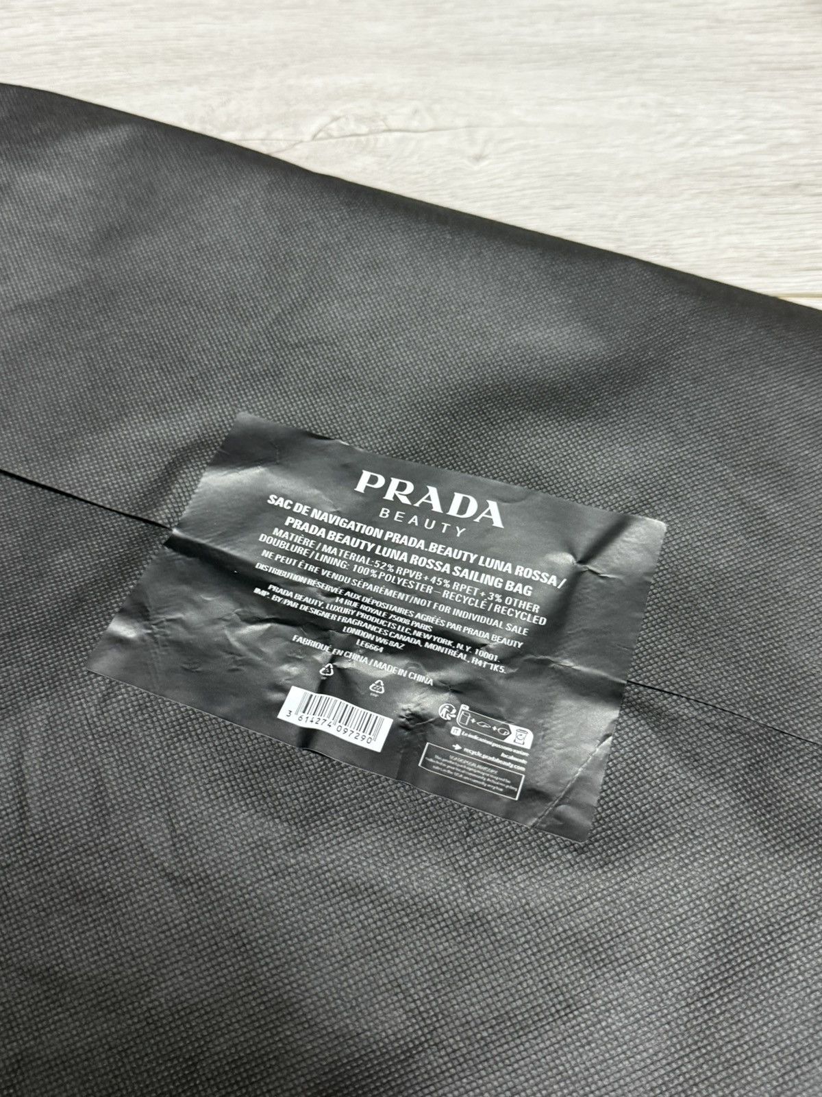 Prada Prada ocean Luna Rosa red tab big logo sling bag Size ONE SIZE - 10 Thumbnail