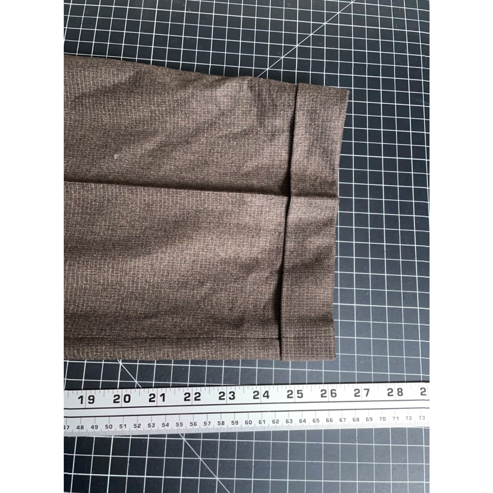 Zanella Zanella Mens Dress Pants Brown Wool Cuffed Pleated 33 x 26 Zip Fly 34 Regular Inseam 26 in Italy Vintage No Size US 33 - 6 Thumbnail