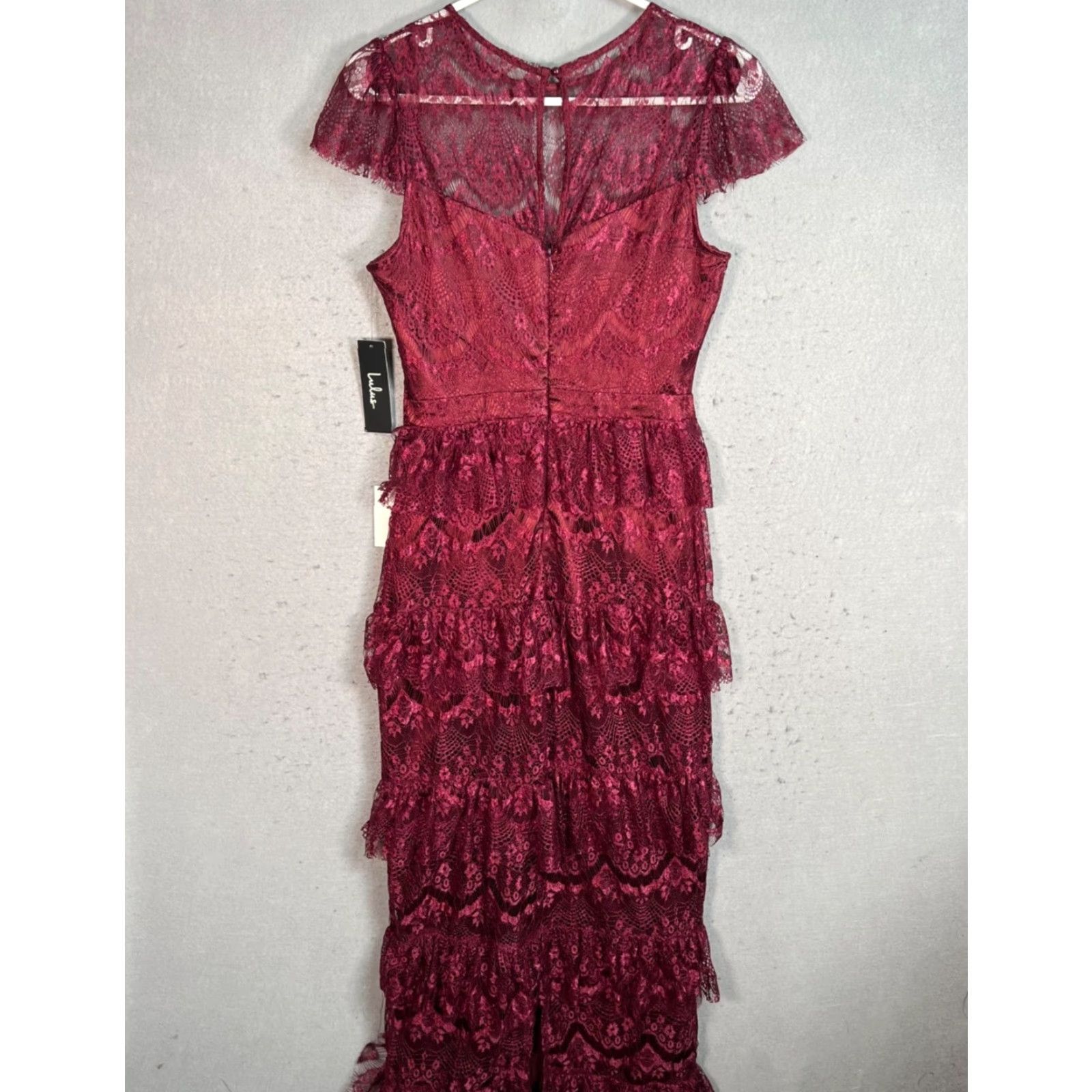 Lulus VINTAGE Lulus Burgundy Lace Maxi Dress XS With Cap Sleeves & Tiered Ruffles Dress Womens XS Burgundy Lace Maxi Cap Sleeves Tiered Ruffles 90s/2000s Size XS / US 0-2 / IT 36-38 - 2 Thumbnail