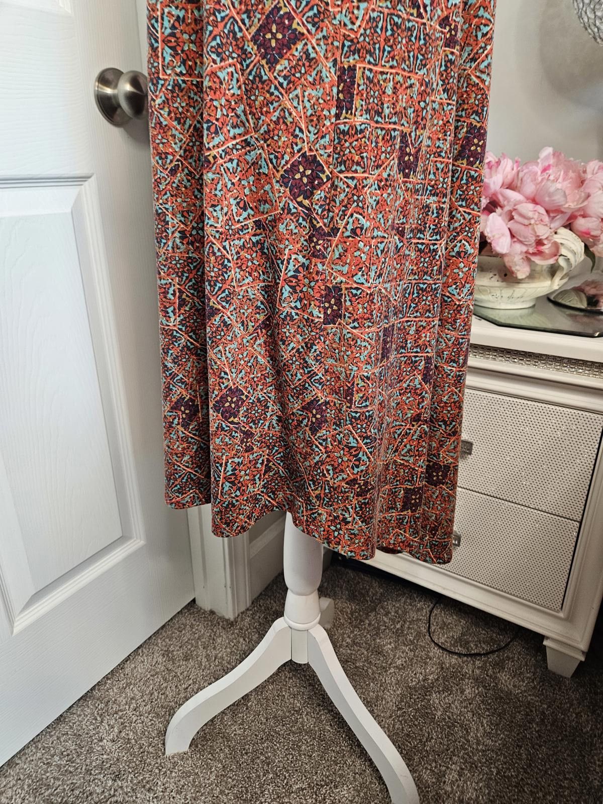Designer Lularoe Printed Casual Dress with Pocket #195 Size S / US 4 / IT 40 - 4 Thumbnail