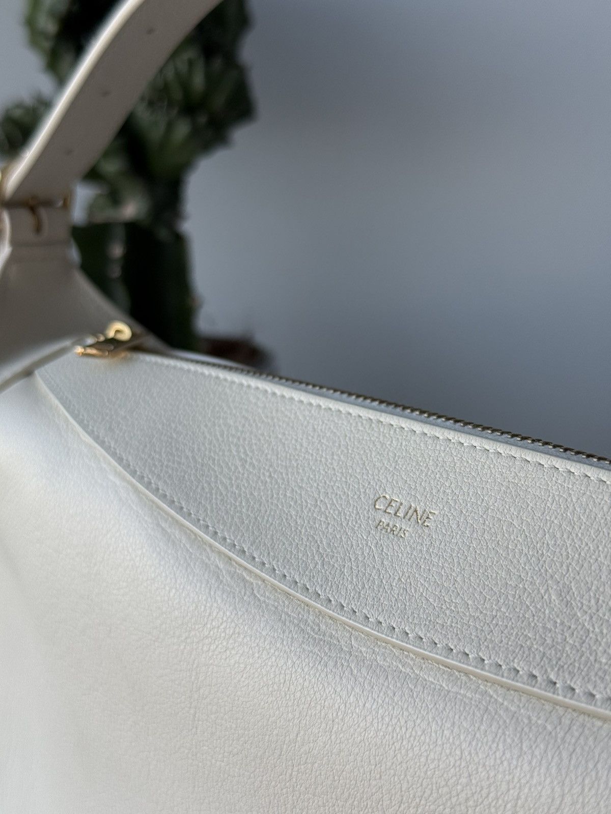 Celine Celine Small Romy Bag White Calfskin Leather Gold HW Size ONE SIZE - 10 Thumbnail