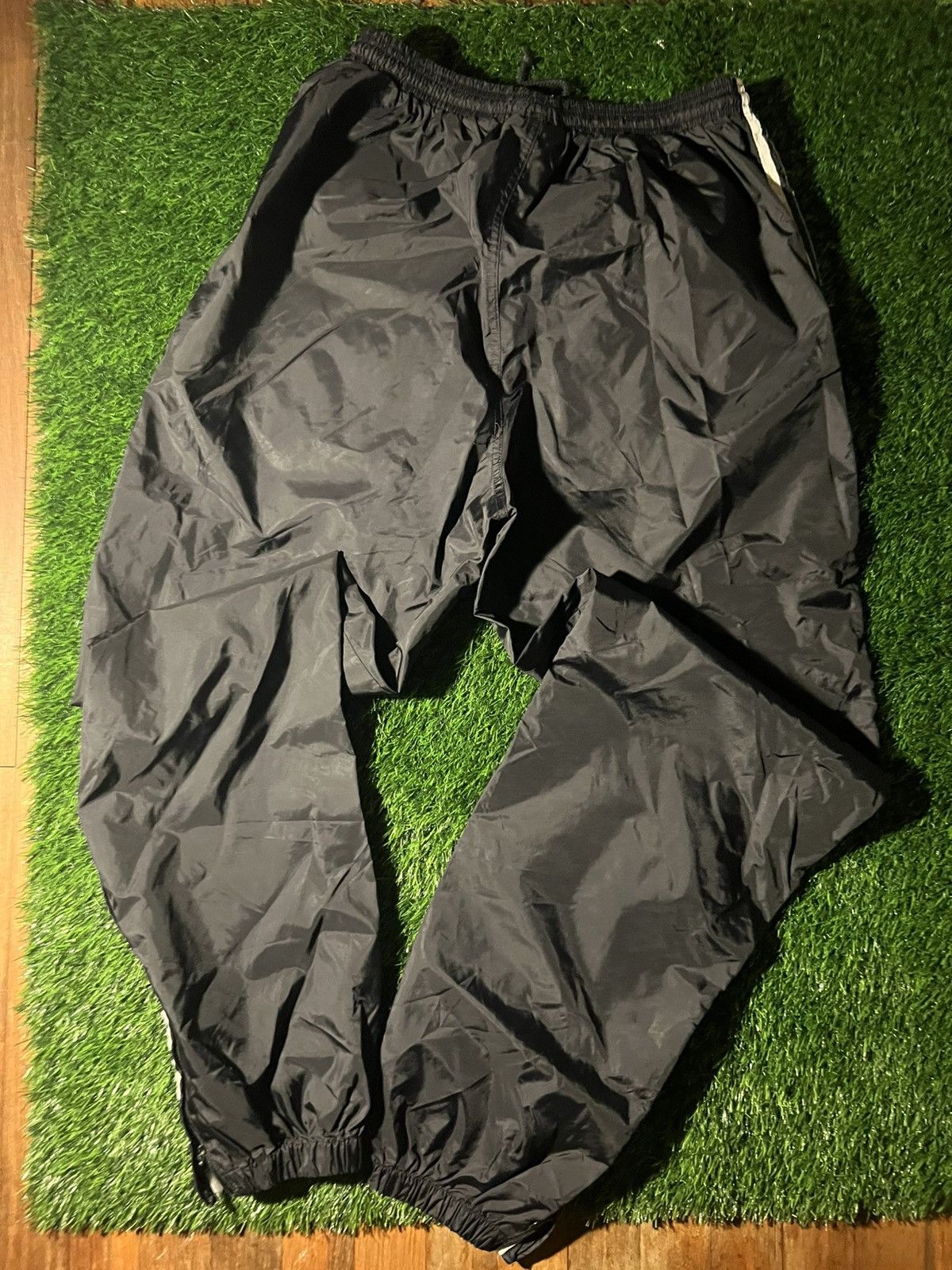 Adidas Adidas Vintage Track Pants Size US 32 / EU 48 - 4 Thumbnail