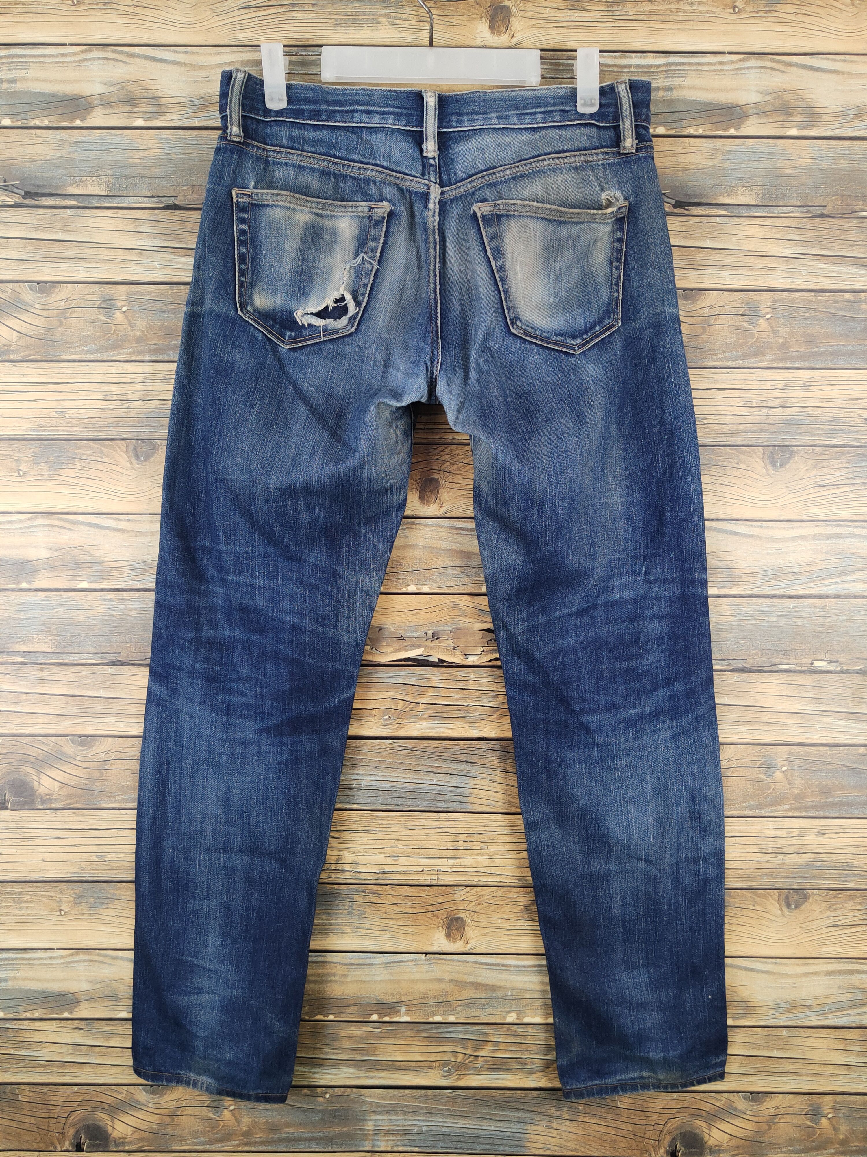Japanese Brand Uniqlo Dark Blue Distressed Ripped Jeans#W1396 Size US 31 - 7 Thumbnail