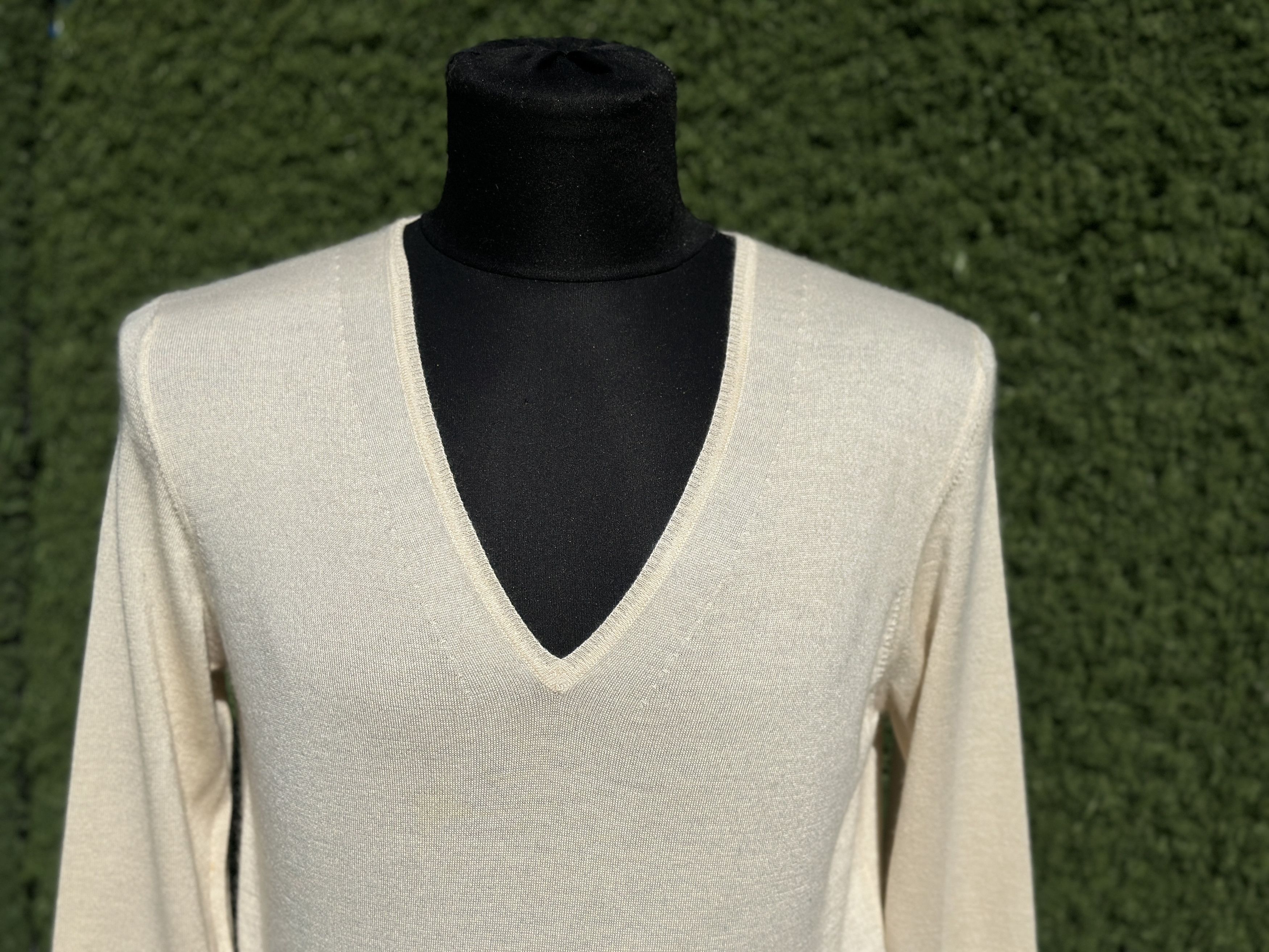 Brunello Cucinelli Brunello Cucinelli Cashmere V-Neck Sweater Tailored Size M Size M / US 6-8 / IT 42-44 - 8 Thumbnail