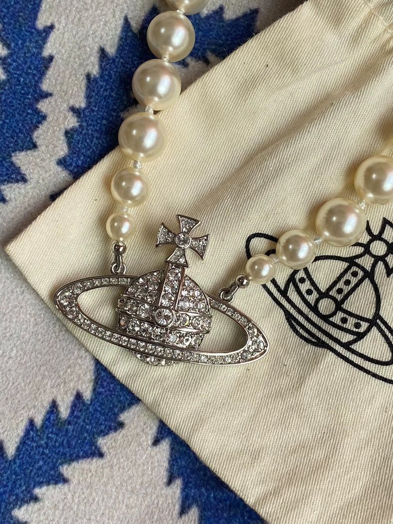 Vivienne Westwood Vivienne Westwood Saturn Pearl Necklace Size ONE SIZE - 2 Thumbnail