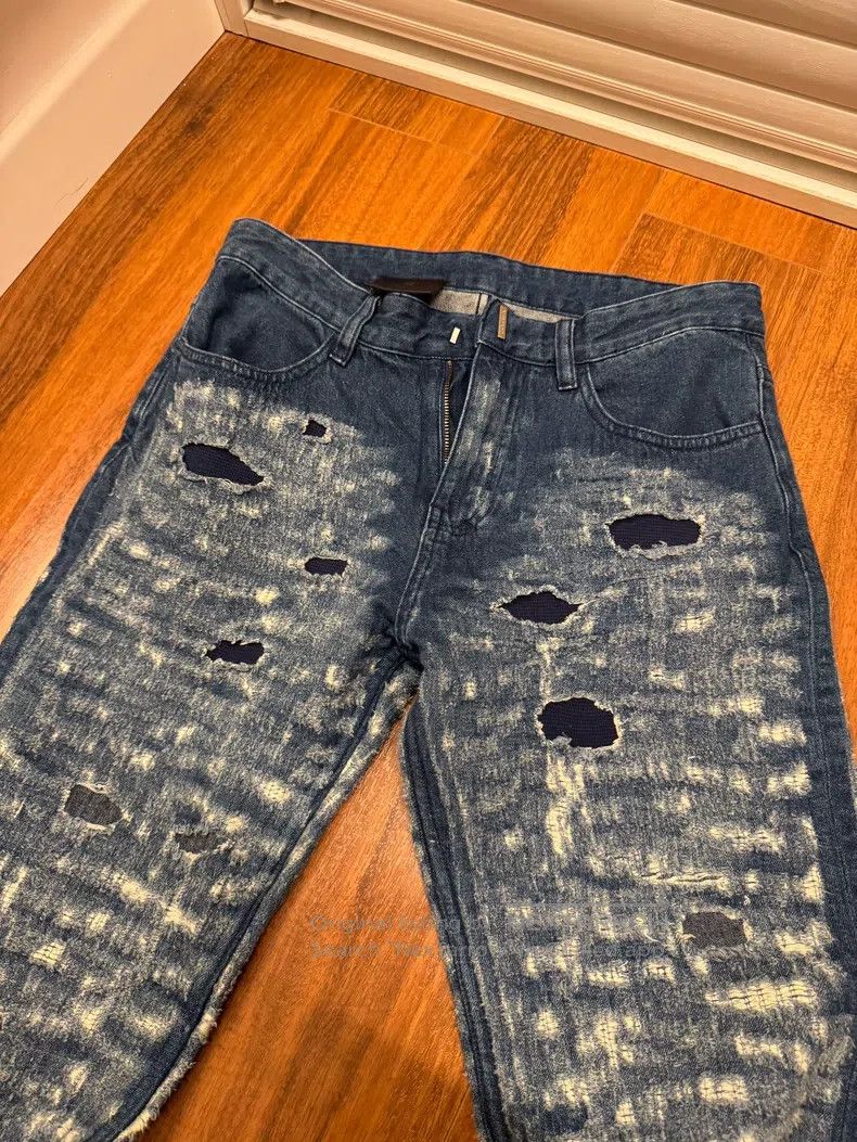 Givenchy Givenchy Size31 Distressed Destroyed Denim Pants Size US 31 - 1 Thumbnail