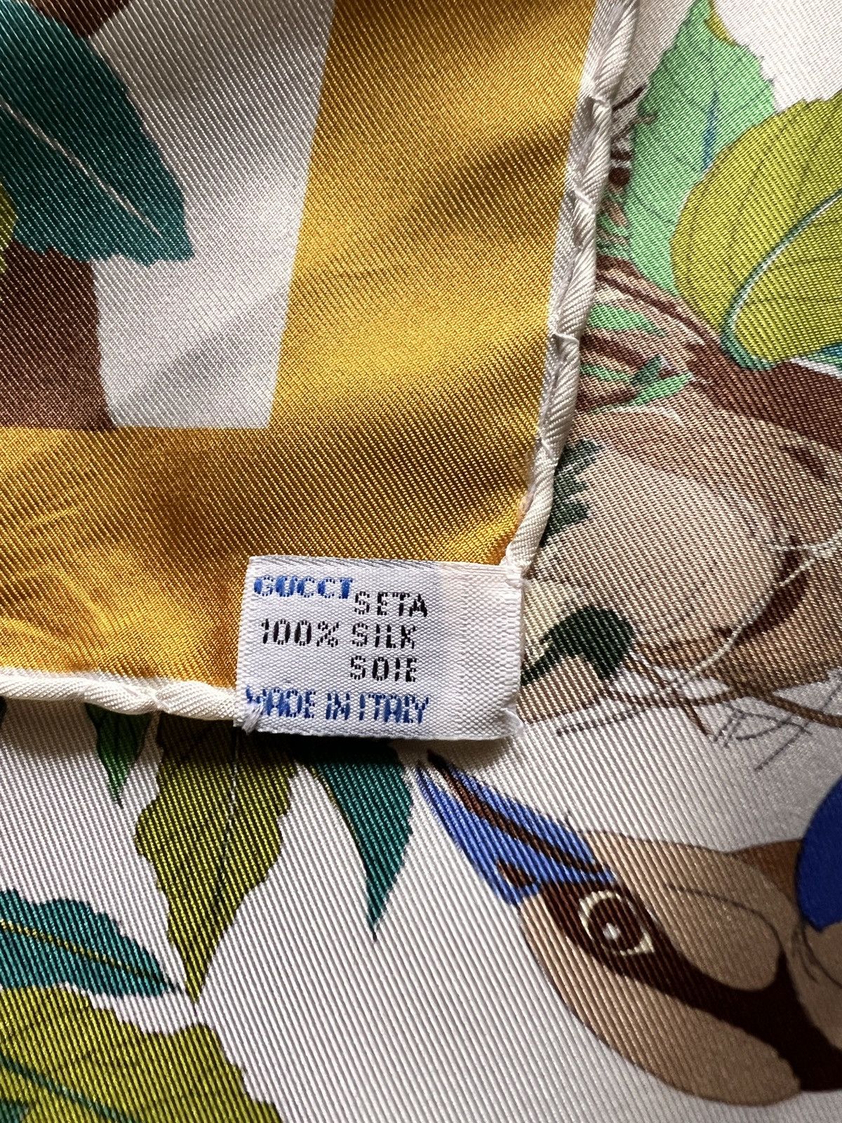Gucci Gucci Floral Whimsical Printed Silk Scarve Size ONE SIZE - 14 Thumbnail