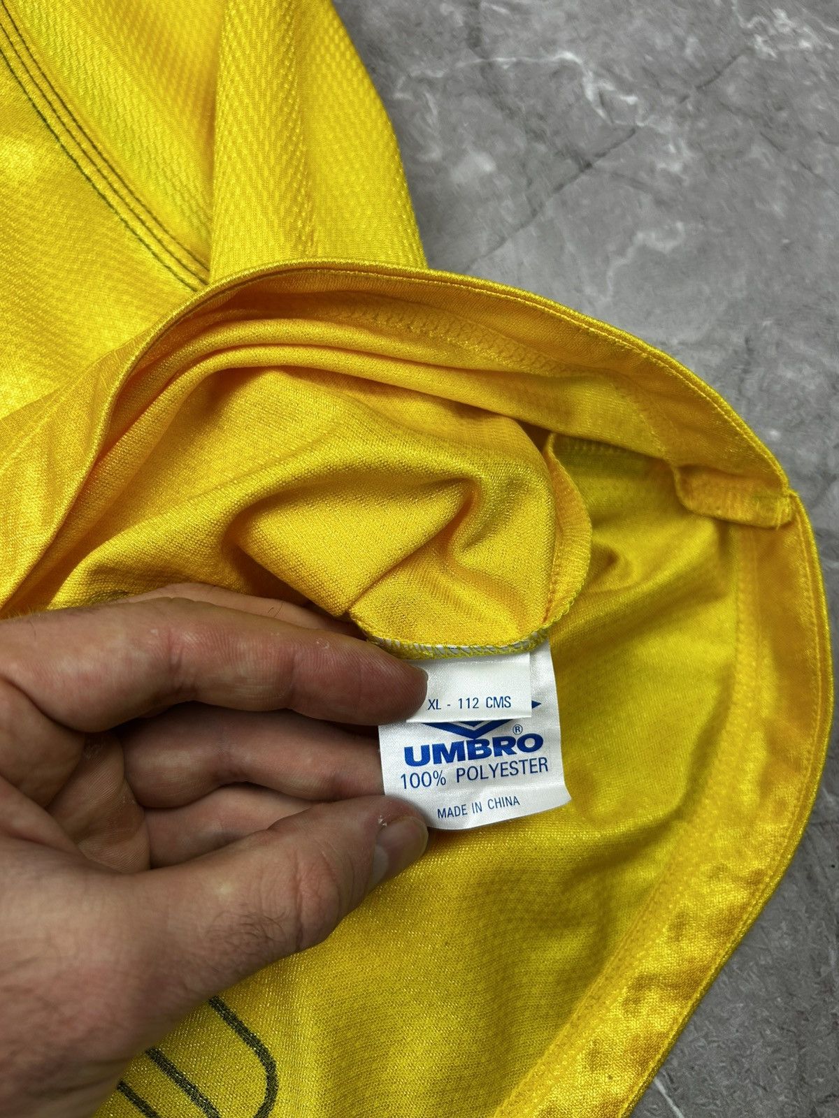 Umbro Chelsea Umbro 1997/1999 jersey vintage soccer retro home Size US XL / EU 56 / 4 - 7 Thumbnail