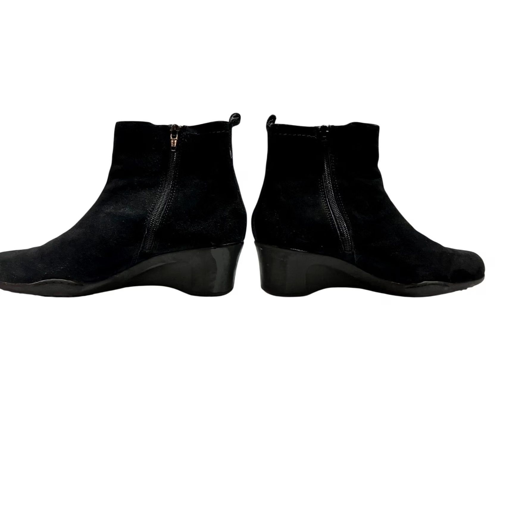 Vintage Aerosoles Entourage Black Suede Wedge Booties Ankle Boot Silver Buckle 8 Womens Size US 8 / IT 38 - 2 Thumbnail