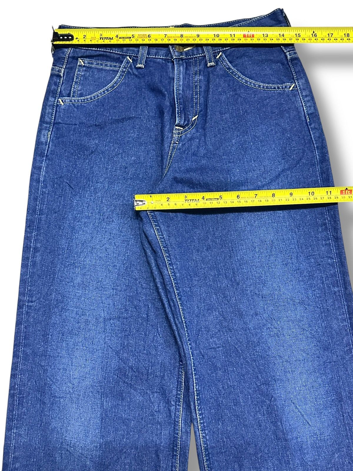 Lee Vintage Lee Riders With Baggy Loose Style and Faded Wash Size US 29 - 14 Thumbnail