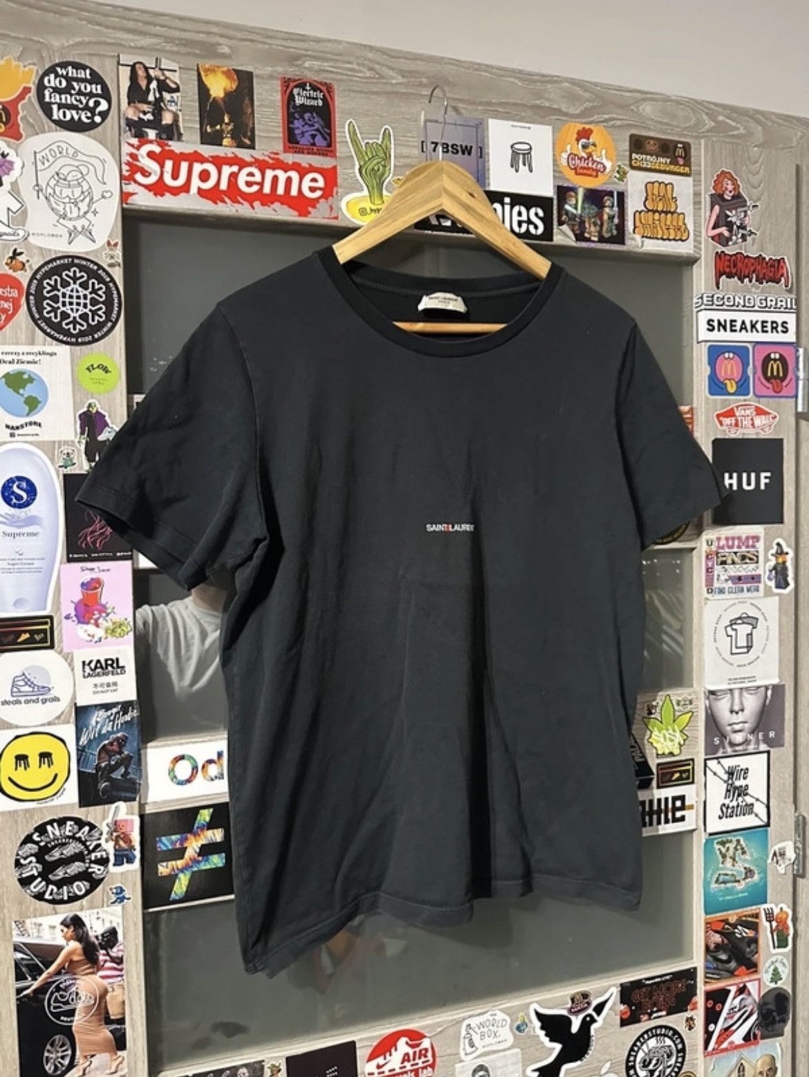 Saint Laurent Paris Saint laurent paris center logo tee Size US M / EU 48-50 / 2 - 2 Thumbnail