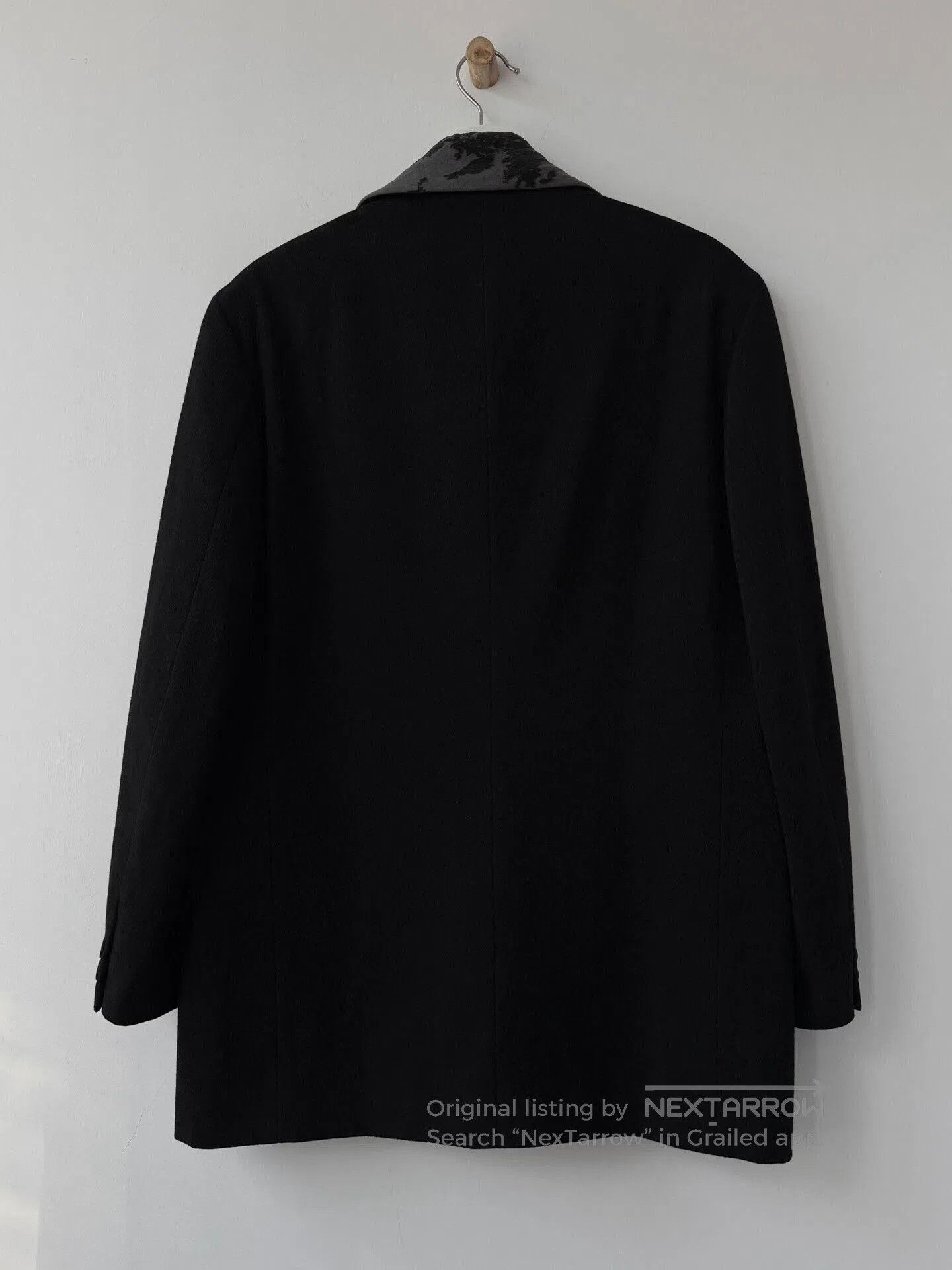 Yohji Yamamoto yohji yamamoto black wool blazer with unique collar. Size US L / EU 52-54 / 3 - 6 Thumbnail