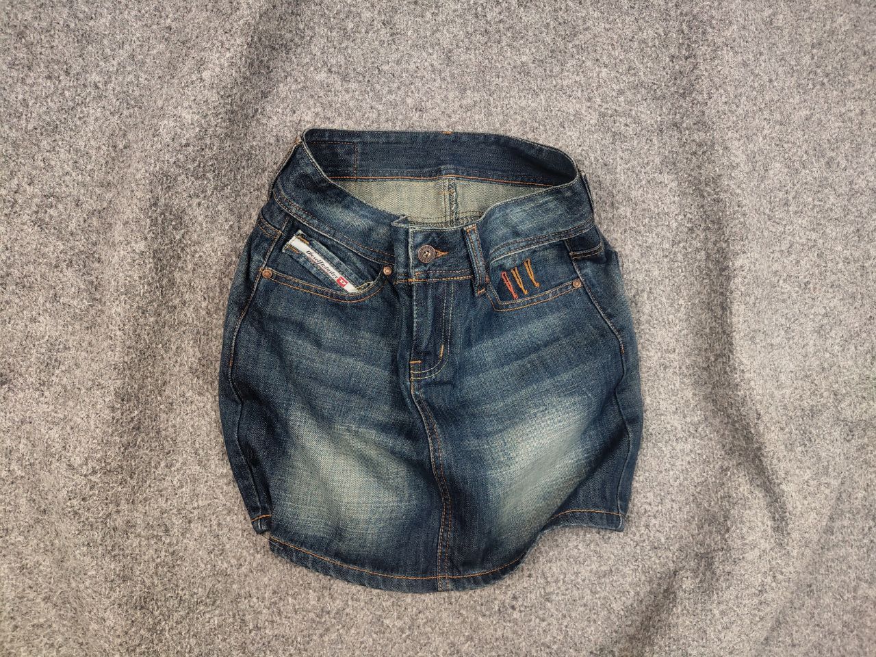 Diesel Vintage Diesel Y2K Style Mini Skirt Washed Faded Denim Size 32" / US 10 / IT 46 - 1 Thumbnail