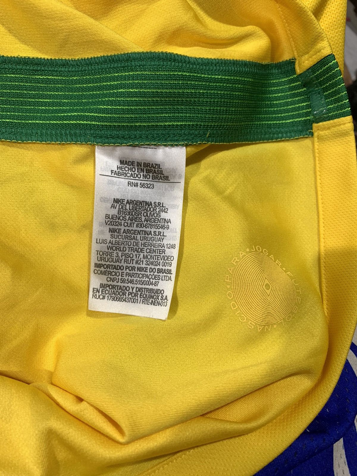 Nike NIKE BRASIL FOOTBALL JERSEY Size US M / EU 48-50 / 2 - 5 Thumbnail