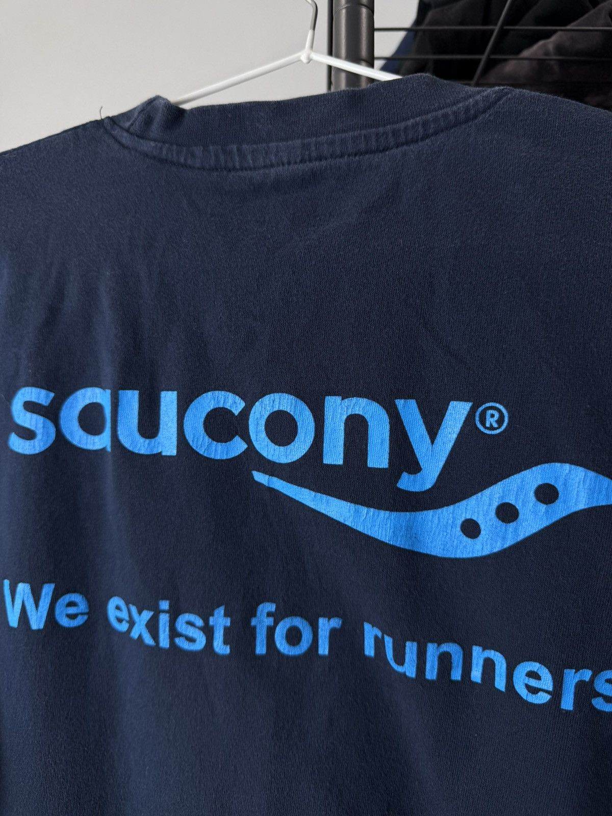 Saucony Vintage Saucony We Exist For Runners T Shirt Size US XL / EU 56 / 4 - 7 Thumbnail