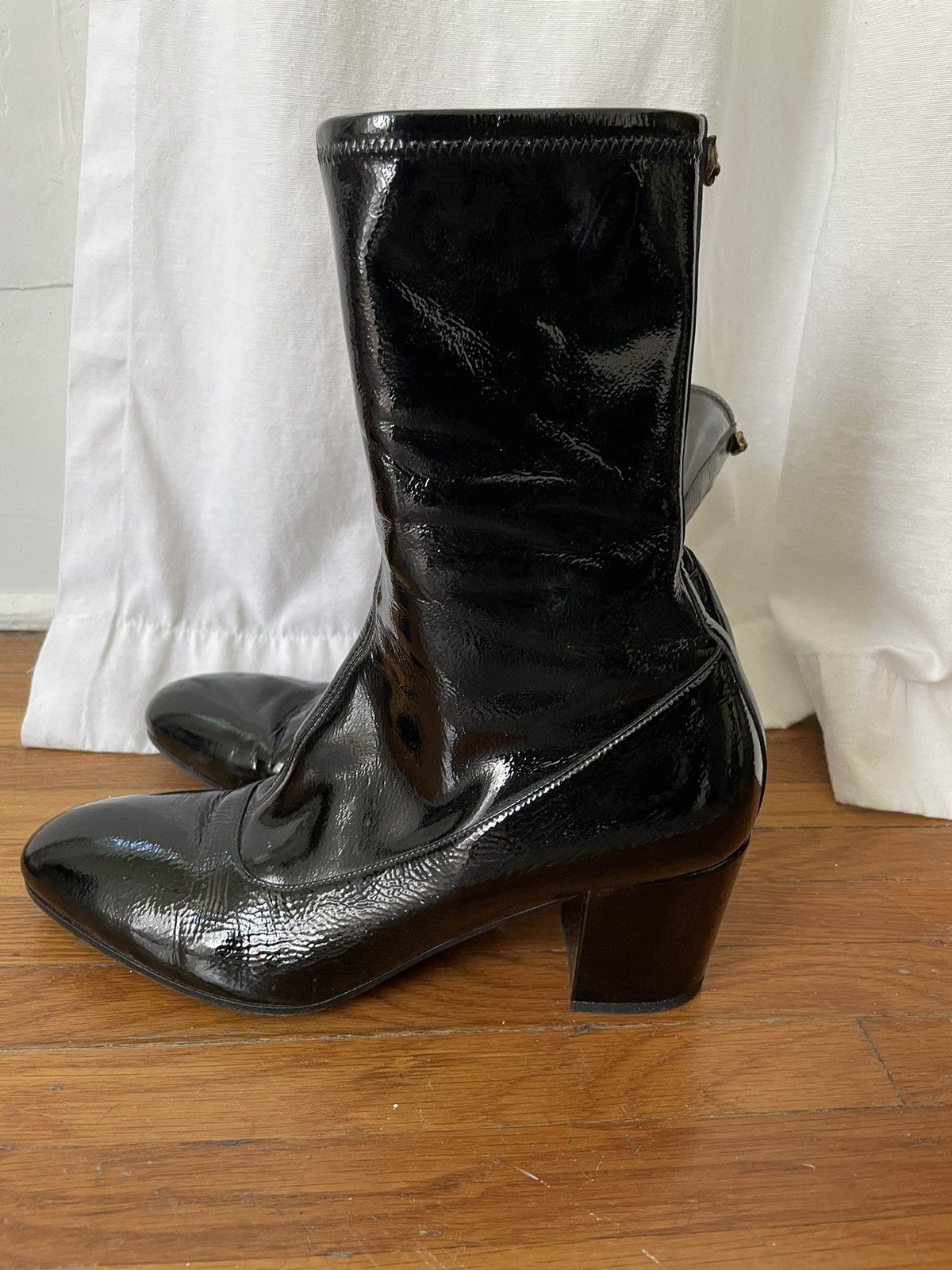 Gucci Gucci Patent Leather Heeled Boots | Grailed
