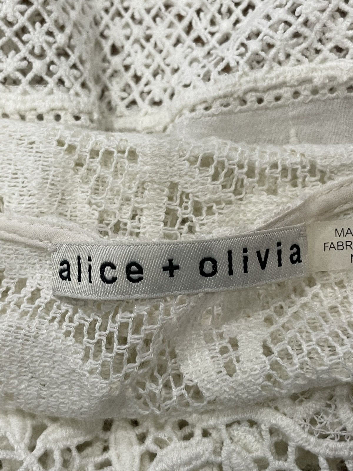 Alice + Olivia Alice + Olivia Net Blouse Size ONE SIZE - 4 Thumbnail