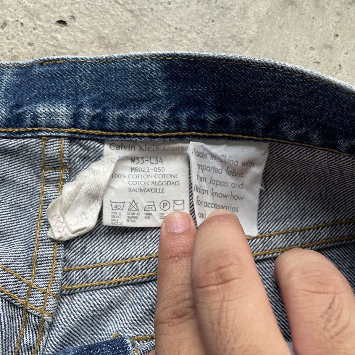 Calvin Klein Vintage Calvin Klein Jeans Faded Distressed Denim Pants W32 Size US 32 / EU 48 - 8 Thumbnail