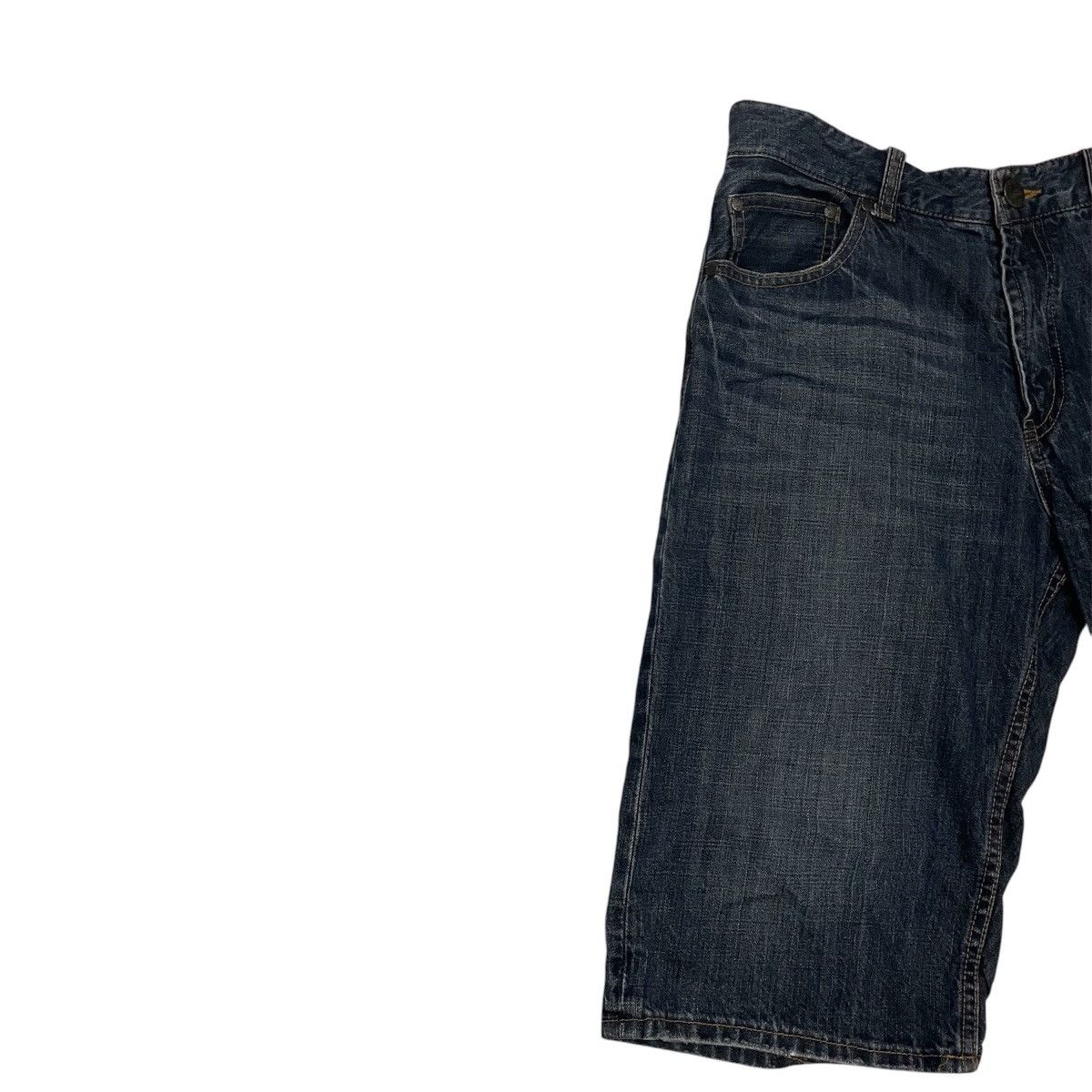 Japanese Brand × Other × Vintage Vintage sukajan koi short denim Size US 33 - 2 Thumbnail