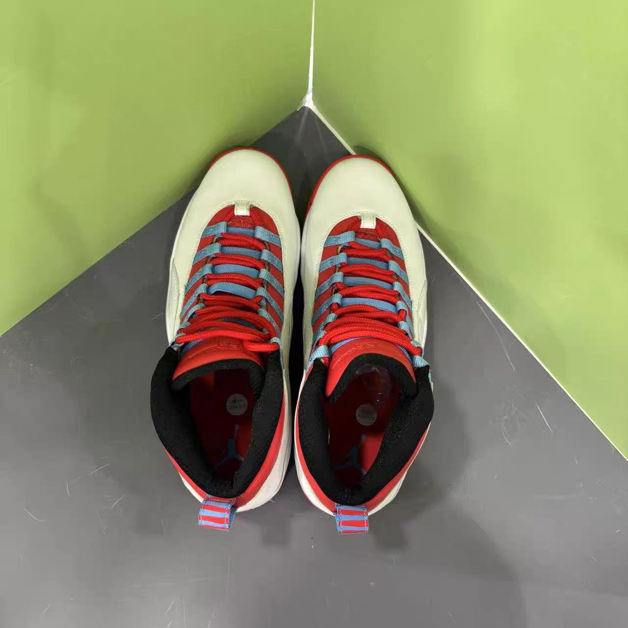Jordan Brand Air Jordan 10 Chicago White Orange K15 Size US 11.5 / EU 44-45 - 7 Thumbnail