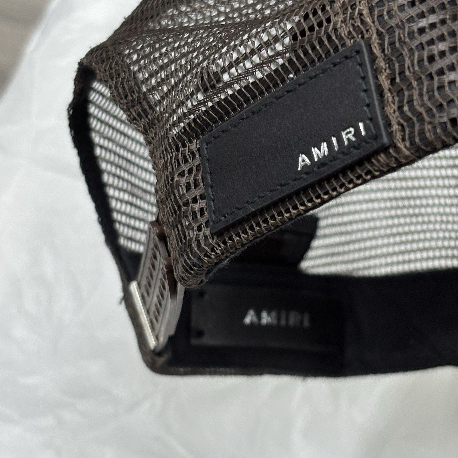 Amiri Amiri Logo Trucker Hat ' Ermine White ' | GREAT CONDITION! Size ONE SIZE - 9 Thumbnail