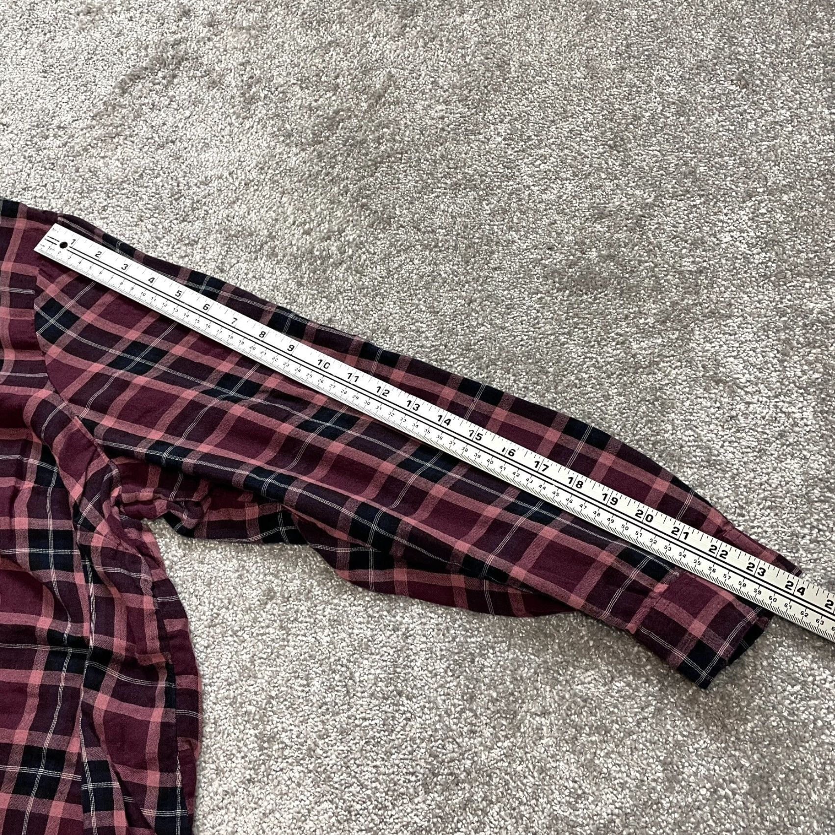 Vintage Lane Bryant Button Up Shirt Womens 18/20 Red Plaid Long Sleeve Cotton Soft Top Shirt Womens Red Plaid Long Sleeve Button-Up Size XXL / US 16-18 / IT 52-54 - 4 Thumbnail
