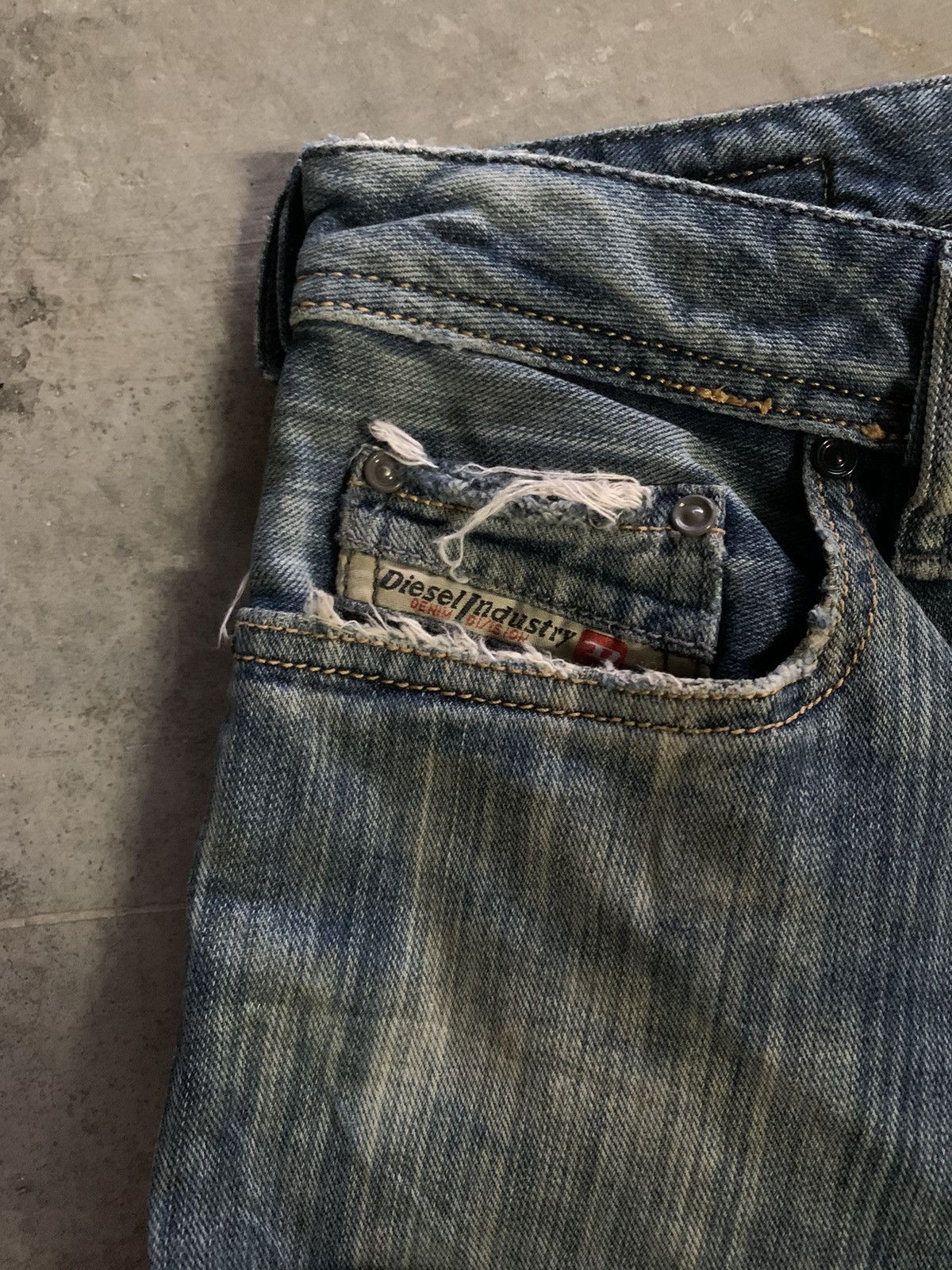 Designer × Diesel vintage diesel flare distressed rusty fade washed Size US 32 / EU 48 - 11 Thumbnail