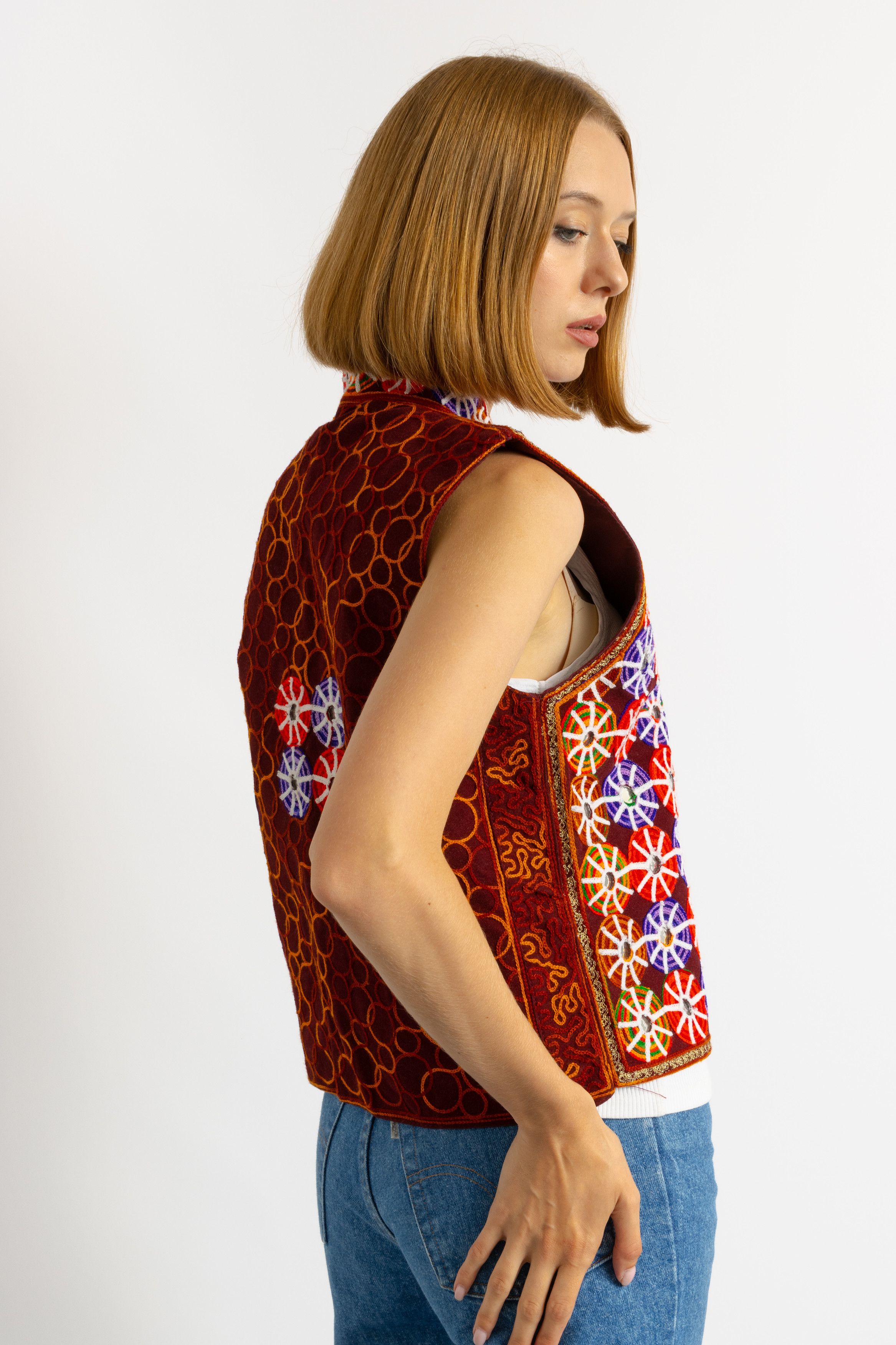 Vintage intage Preowned Woman Brown Embroidered Vest 8694 Size M / US 6-8 / IT 42-44 - 8 Thumbnail