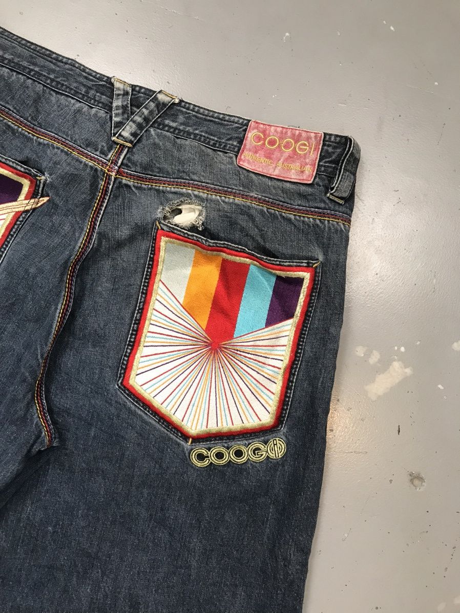 Coogi × Vintage Vintage Coogi cross sword ⚔️ embroidered denim jort Size US 40 / EU 56 - 11 Thumbnail