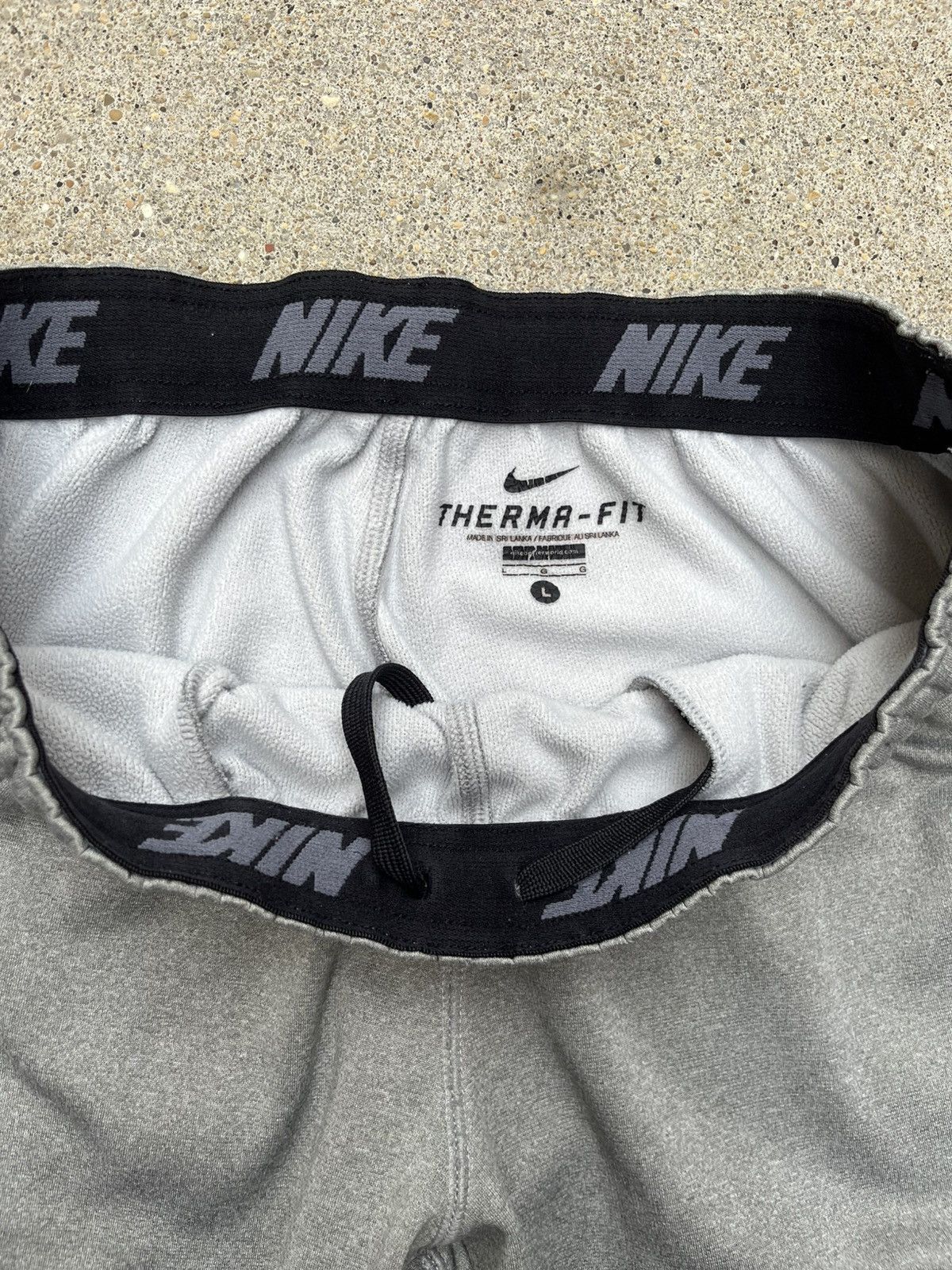 Nike Y2K Nike Therma-Fit Gray Sweatpants Size US 32 / EU 48 - 3 Thumbnail