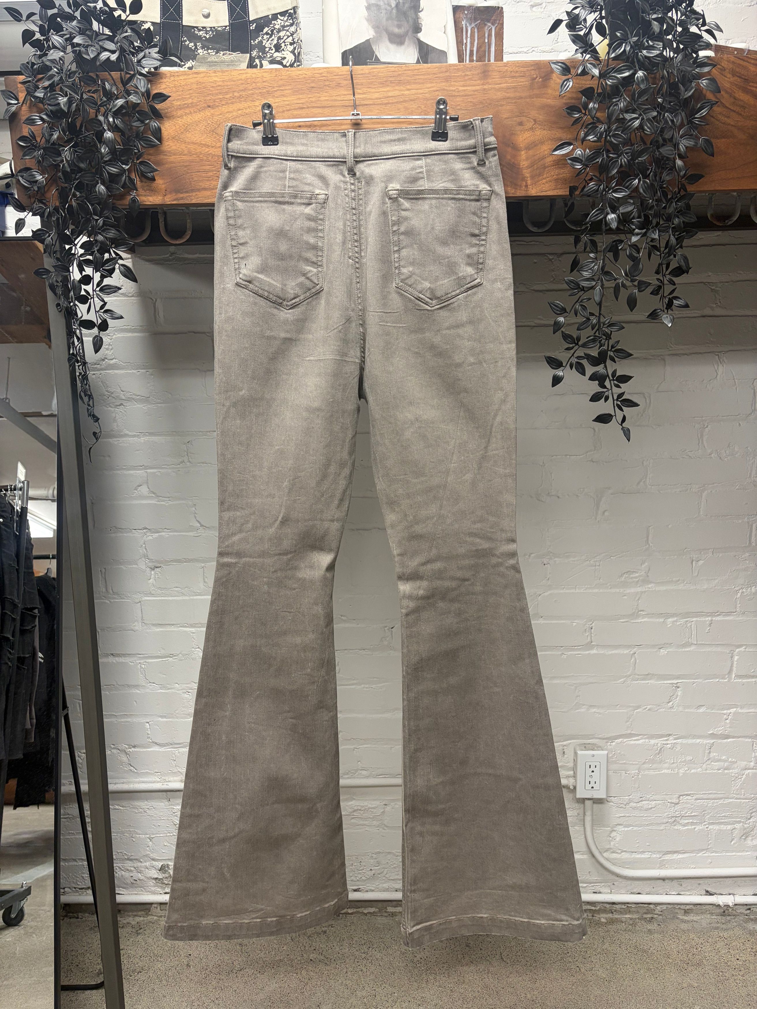 Rick Owens Rick Owens ‘Bolans’ Dust Brown Flared Leg Denim Size US 30 / EU 46 - 4 Thumbnail