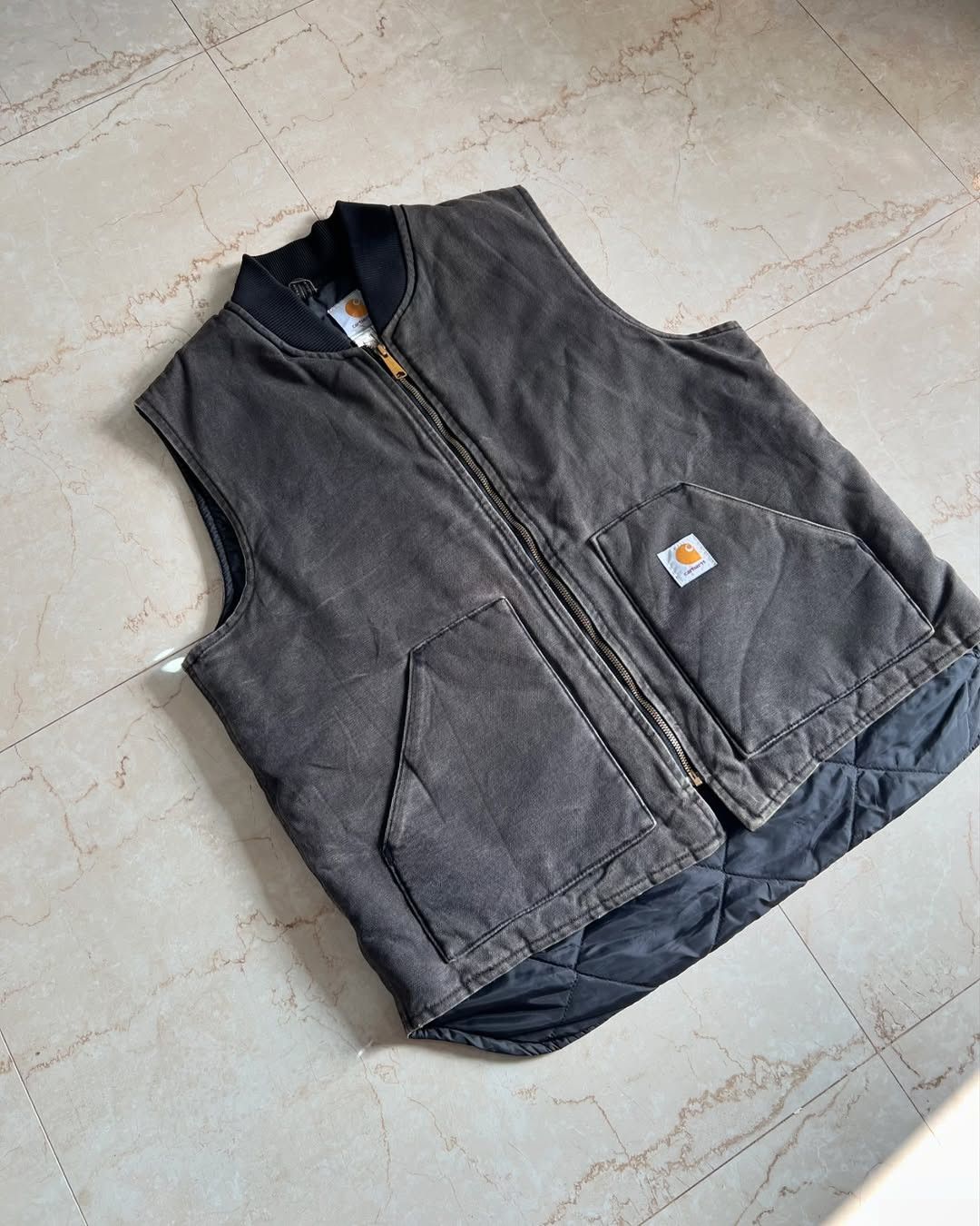 Carhartt × Vintage 90's Sunfade Carhartt V01- BLK Denim Vest Jacket Size US XL / EU 56 / 4 - 3 Thumbnail