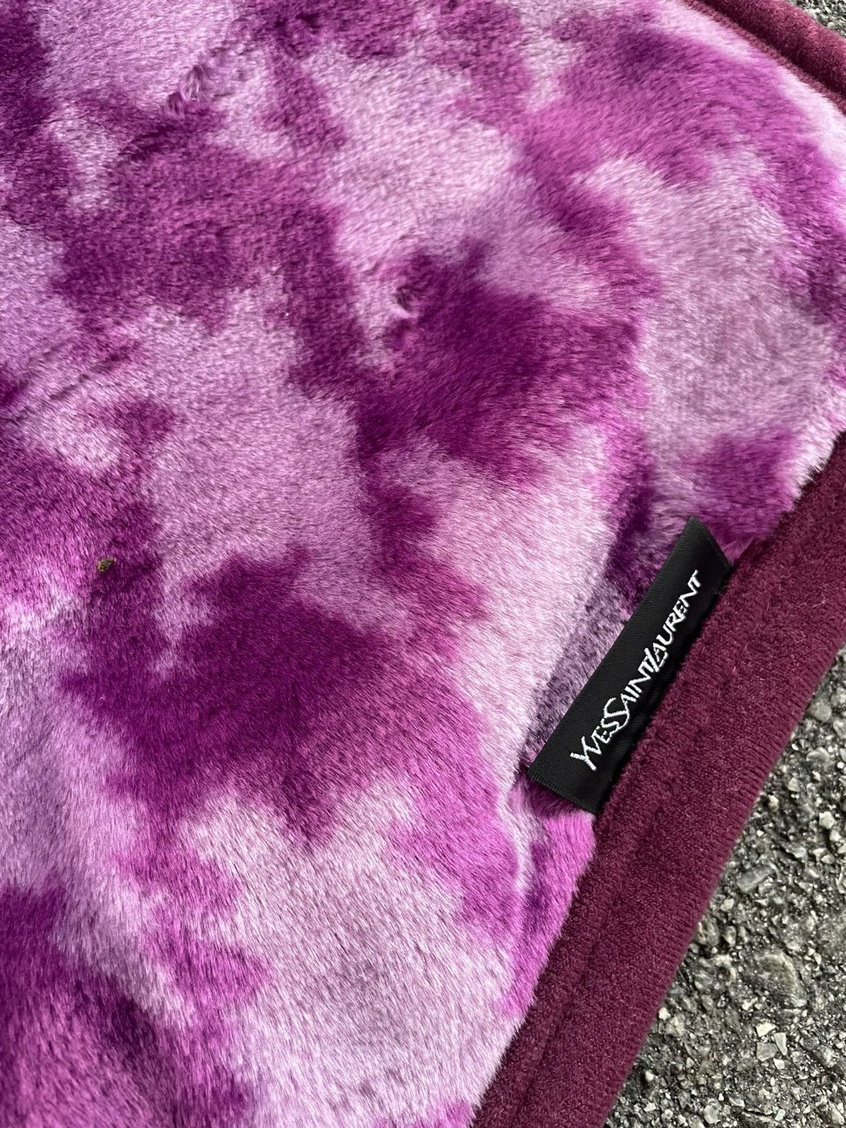 Yves Saint Laurent Yves Saint Laurent Blanket Carpet Size ONE SIZE - 4 Thumbnail