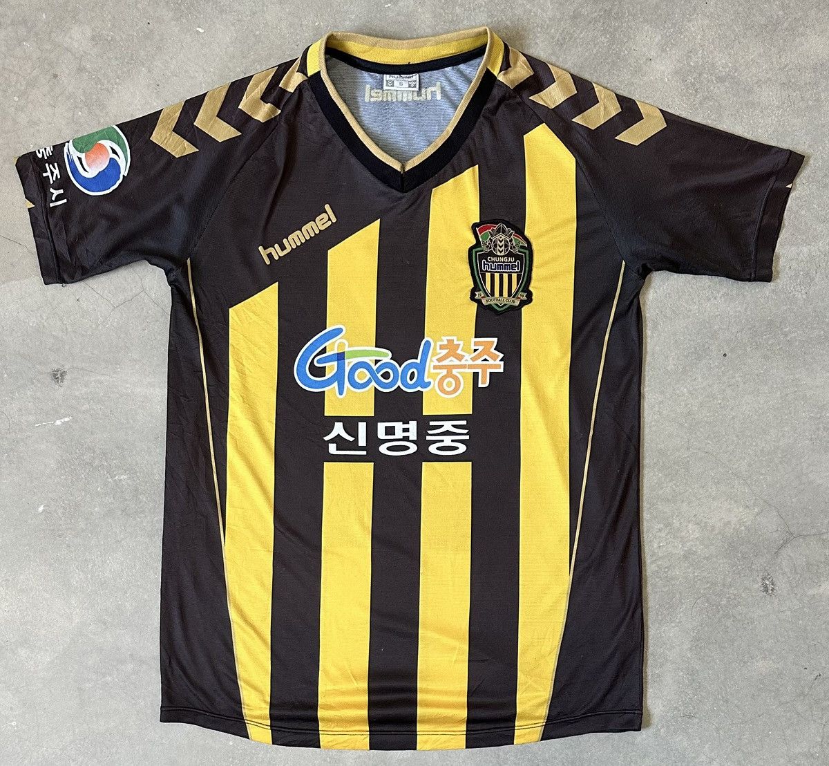 Hummel HUMMEL CHUNGJU HOME JERSEY 2015/2016 Size US M / EU 48-50 / 2 - 1 Thumbnail