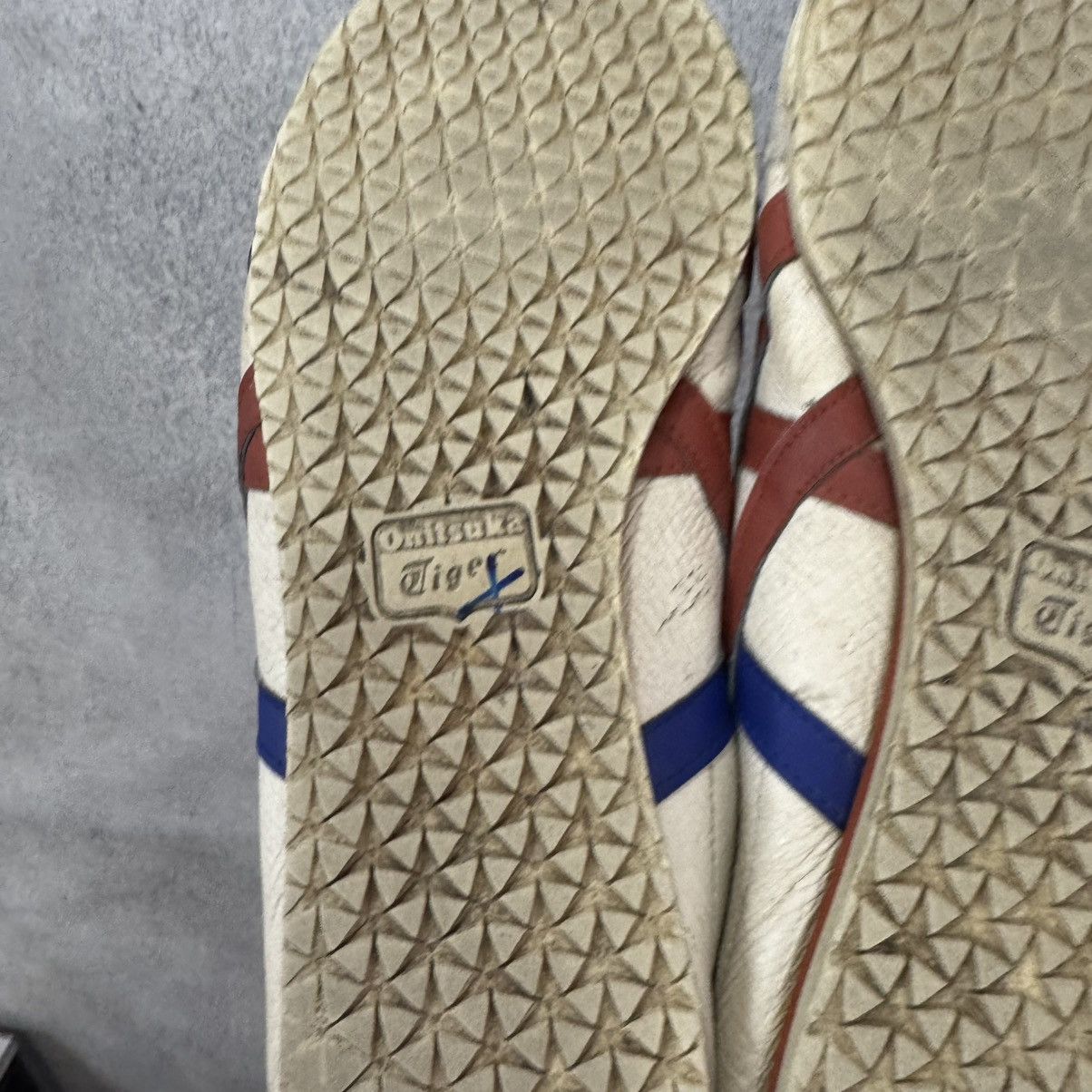 Onitsuka Tiger Asics Onitsuka Tiger Mexico 66 Leather Sneakers Size US 10 / EU 43 - 7 Thumbnail