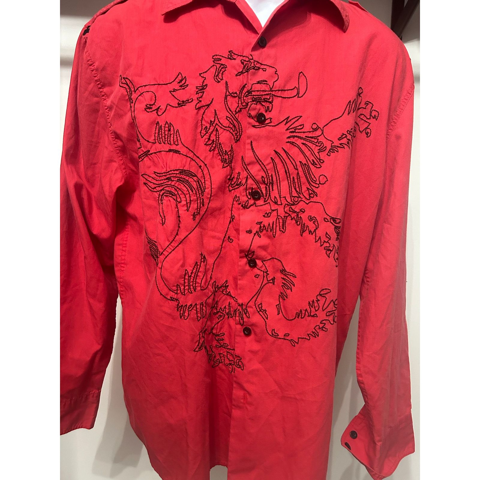 Other Estilo Latino Red Embroidered Graphic Shirt Size Large Size US L / EU 52-54 / 3 - 2 Thumbnail